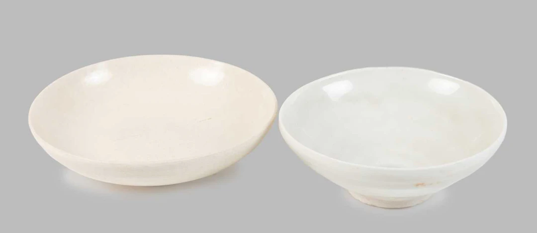 A Chinese Xingyao White-Glazed Shallow Dish, possibly Tang/Song, A Similar Dish