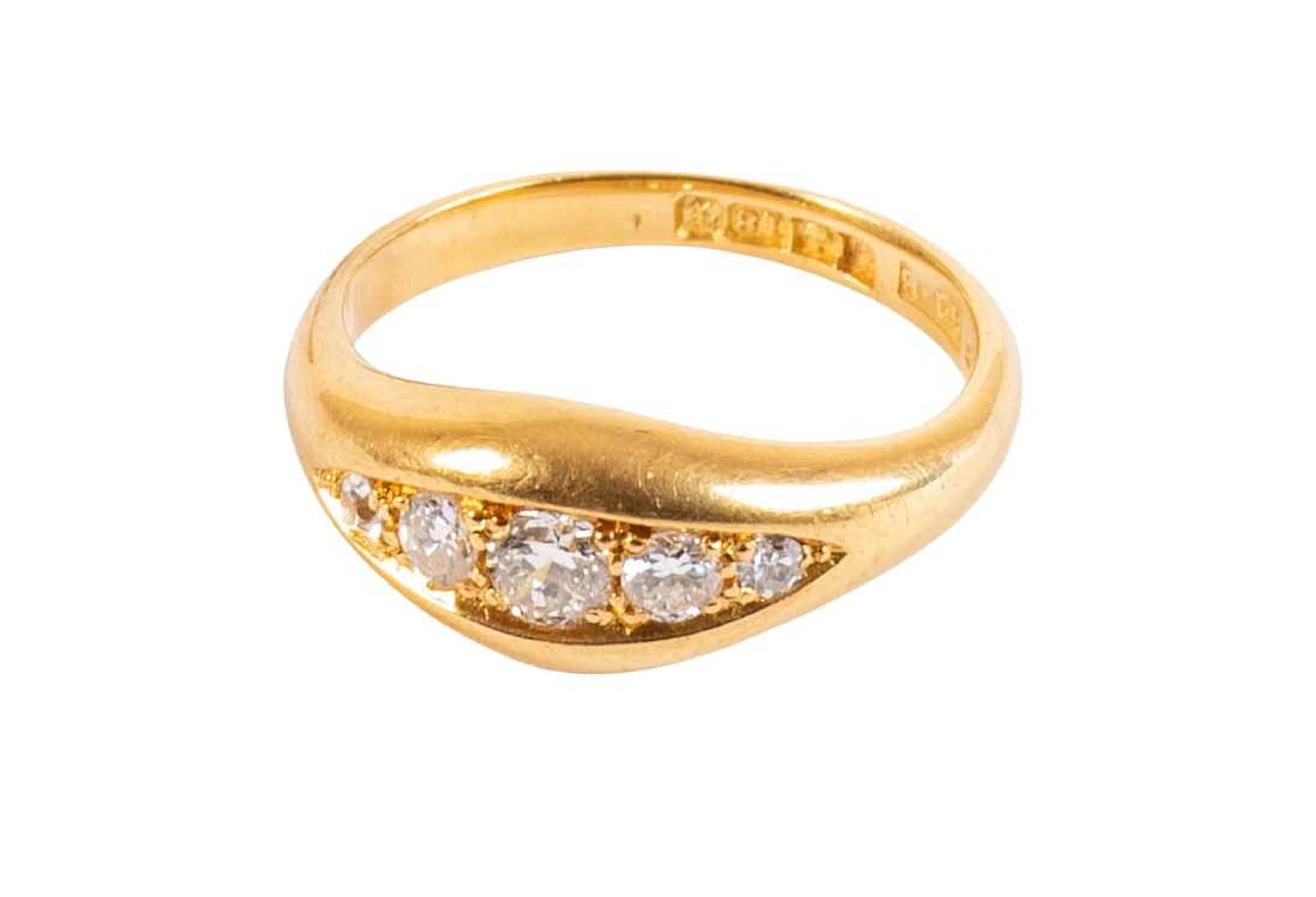 An 18 Carat Gold Diamond Five Stone Ring