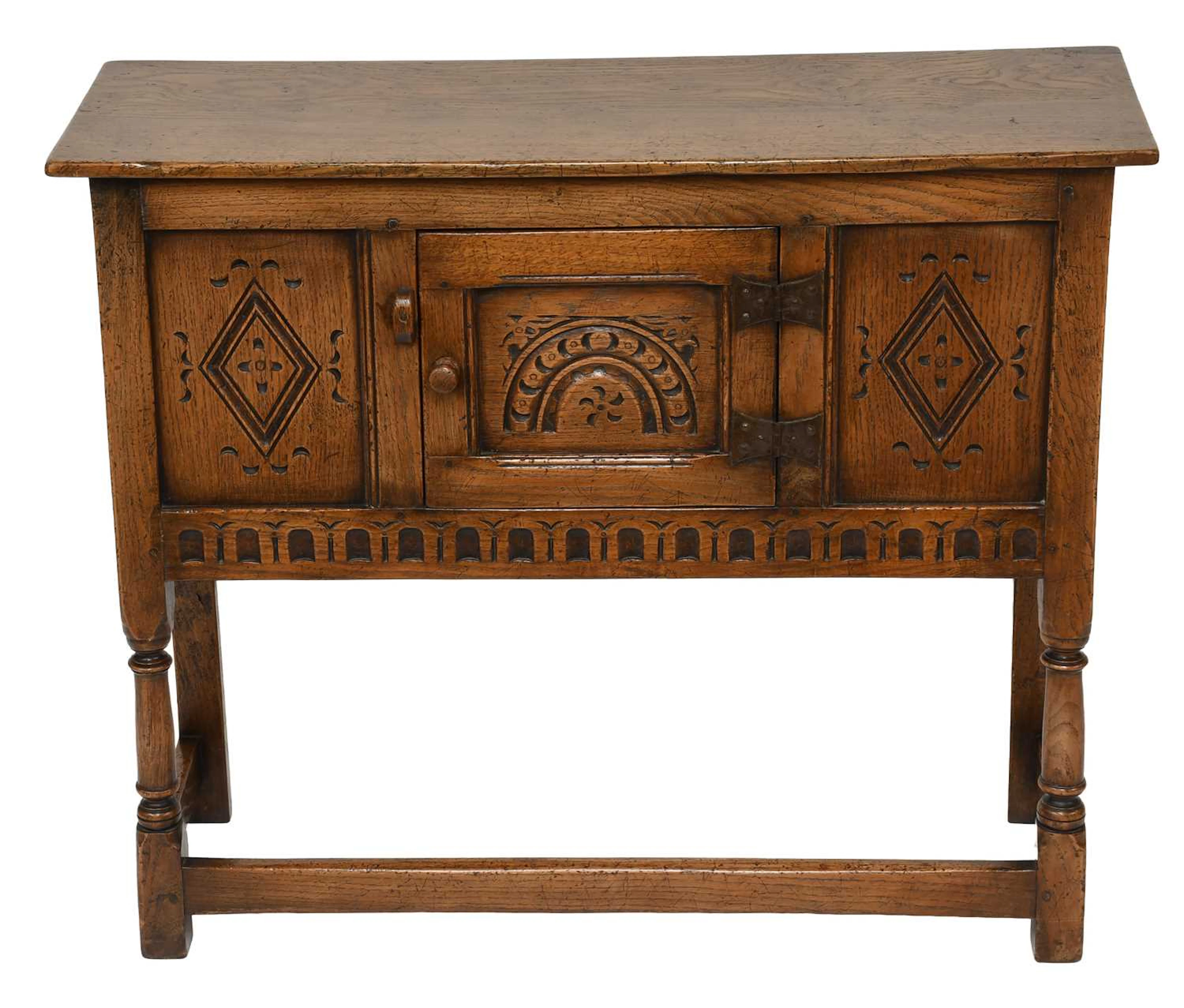 A Reproduction Oak Side Cabinet, 20th Century