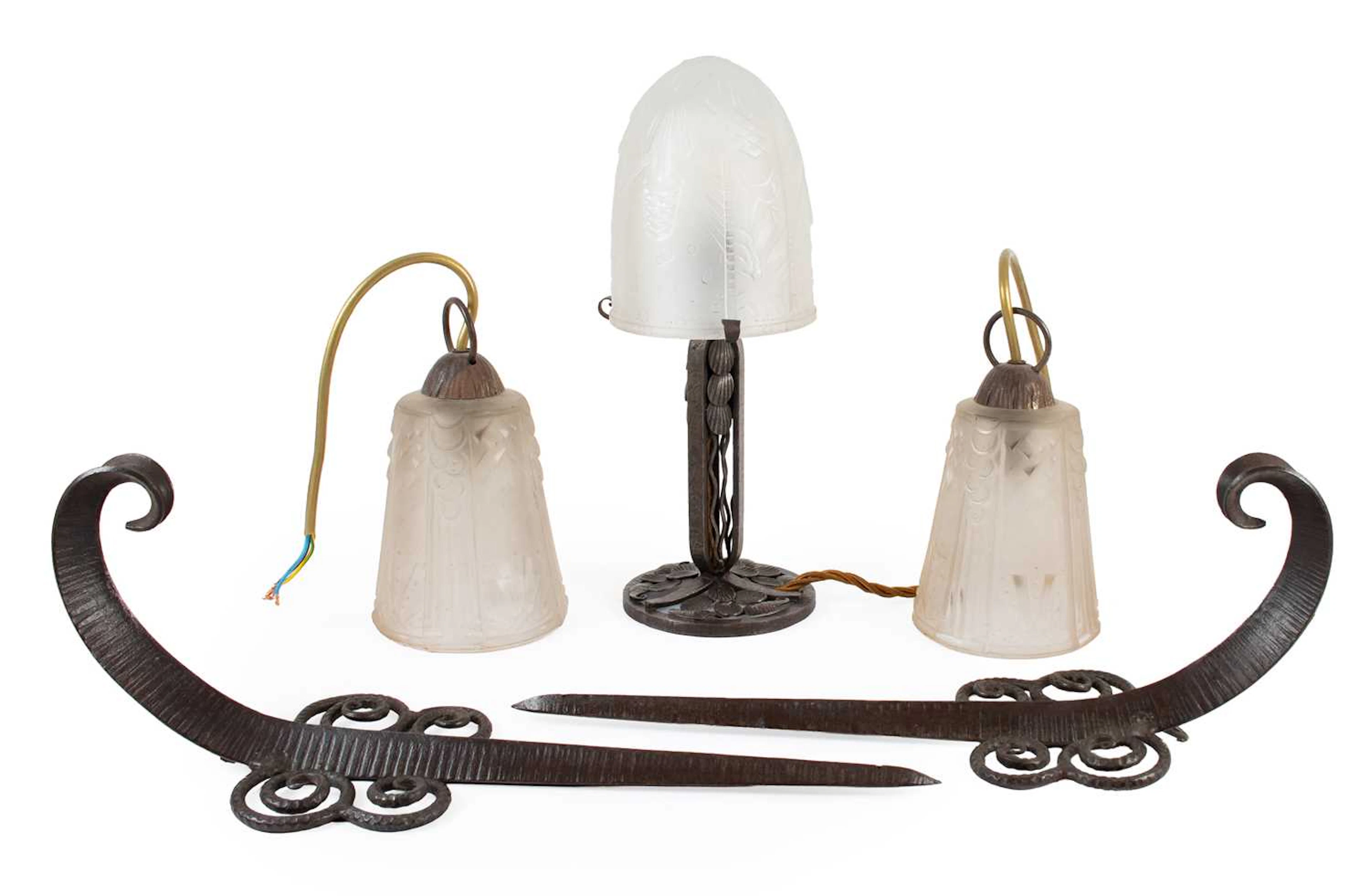 Muller Freres Lunville: An Art Deco Table Lamp