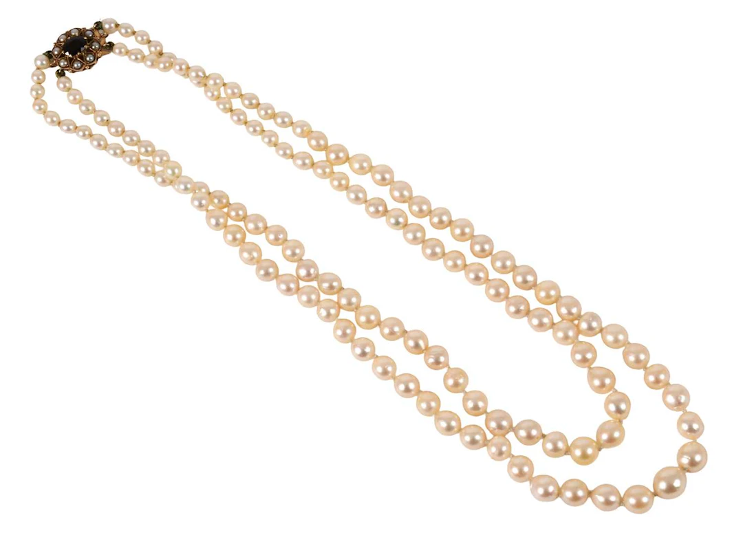 A Two Row Cultured Pearl Necklace