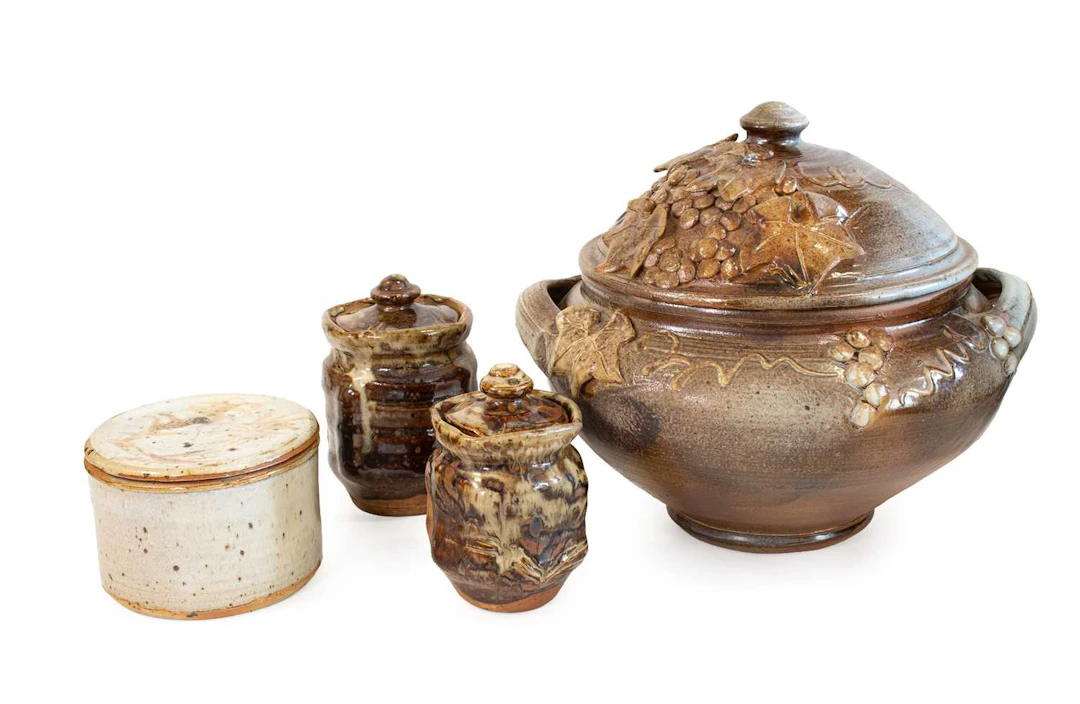Janet Stedman (1945-1987): A Large Stoneware Twin-Handled Casserole