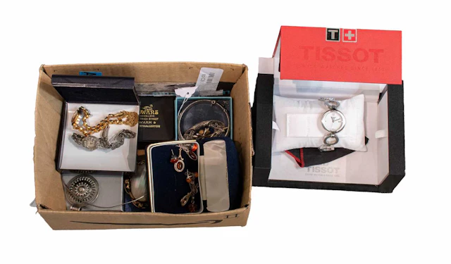 A Quantity of Jewellery and Watches