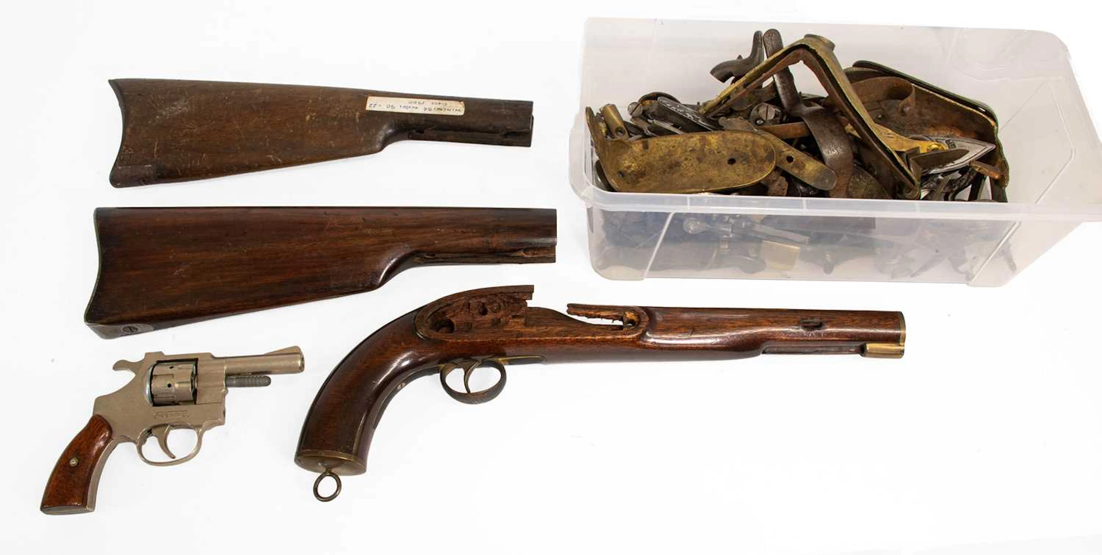 A Quantity of Gun Parts and Accessories