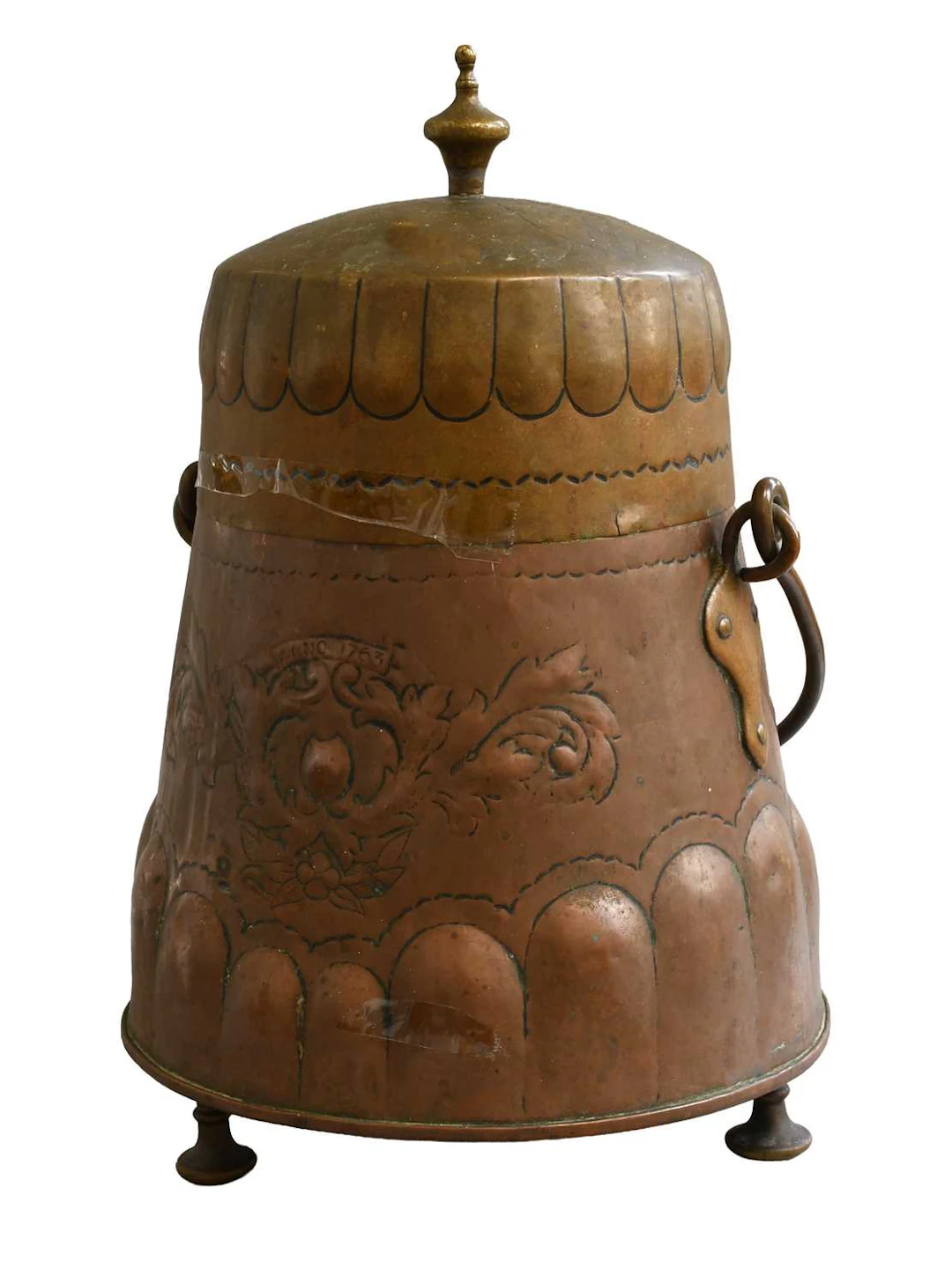 A Dutch Copper and Brass Doofpot