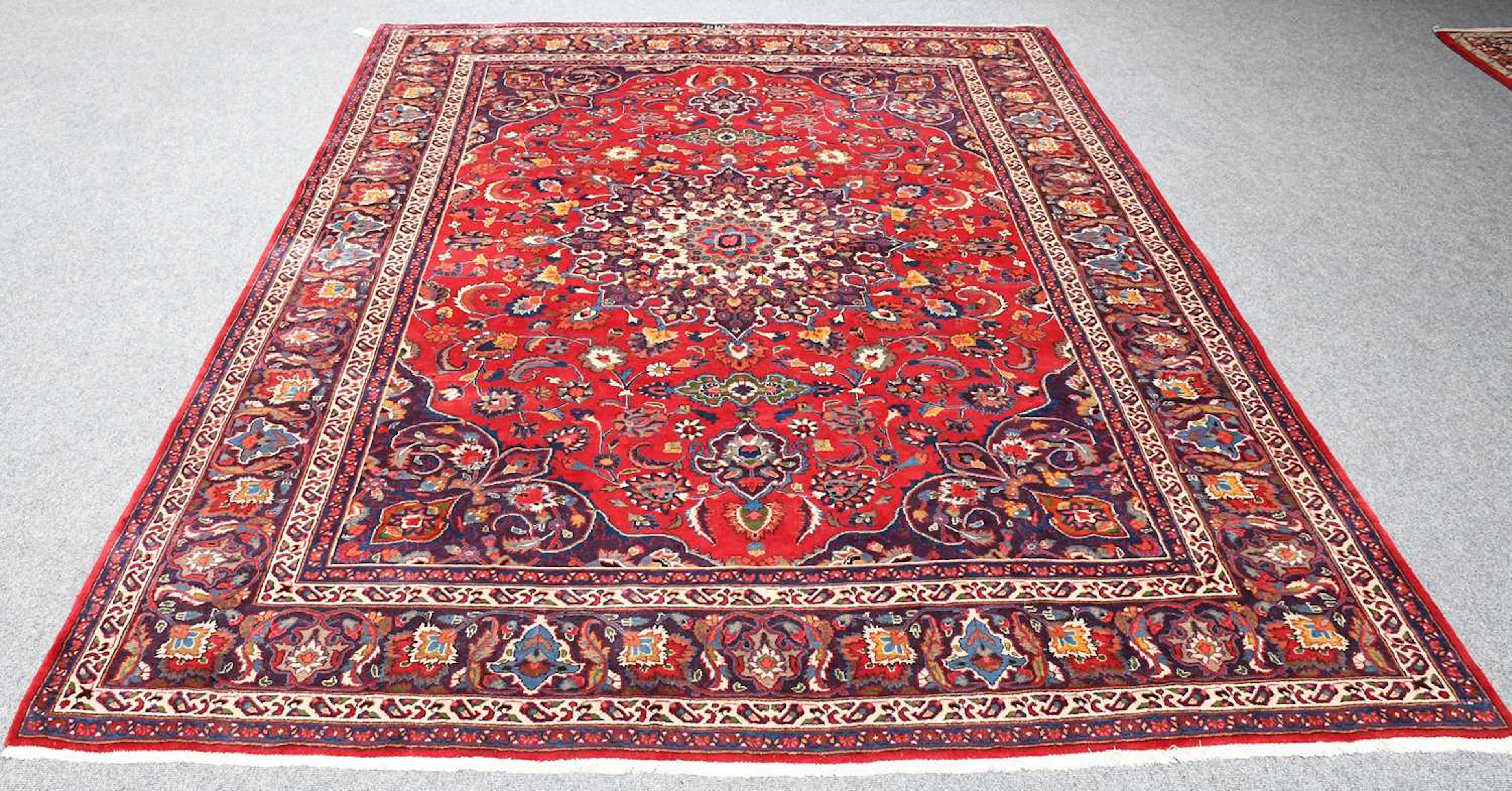 Mashad Carpet