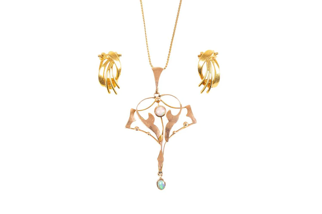 An Opal Pendant on Chain, A Pair of Earrings