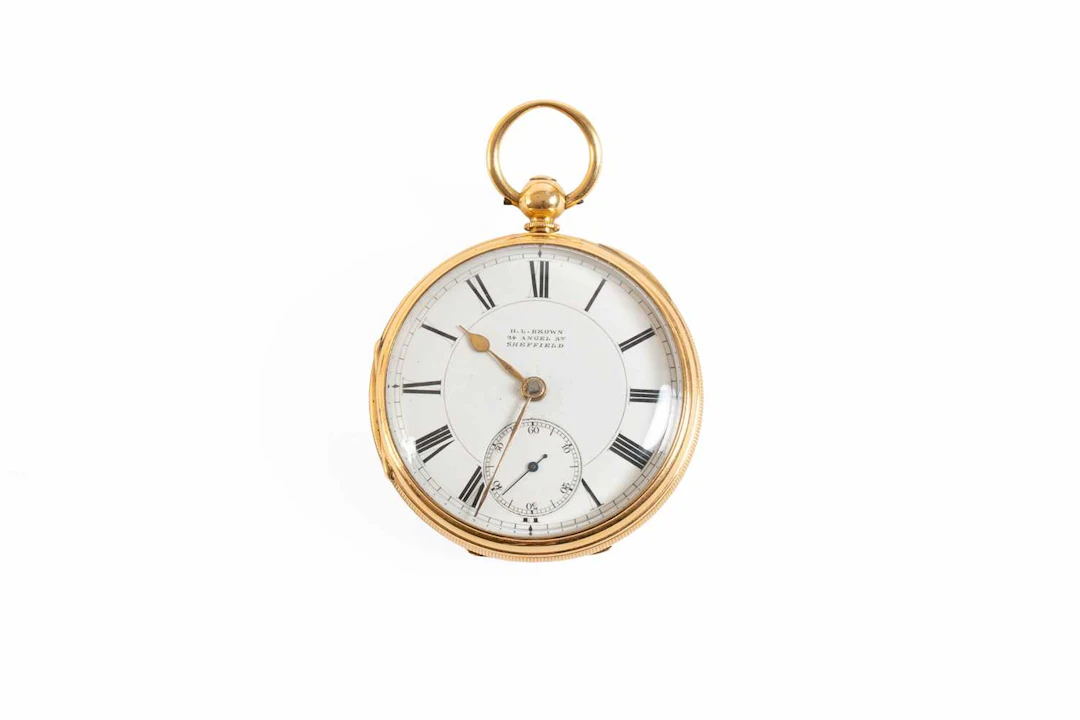 An 18 Carat Gold Open Faced Pocket Watch, signed H.L.Brown, 24 Angel