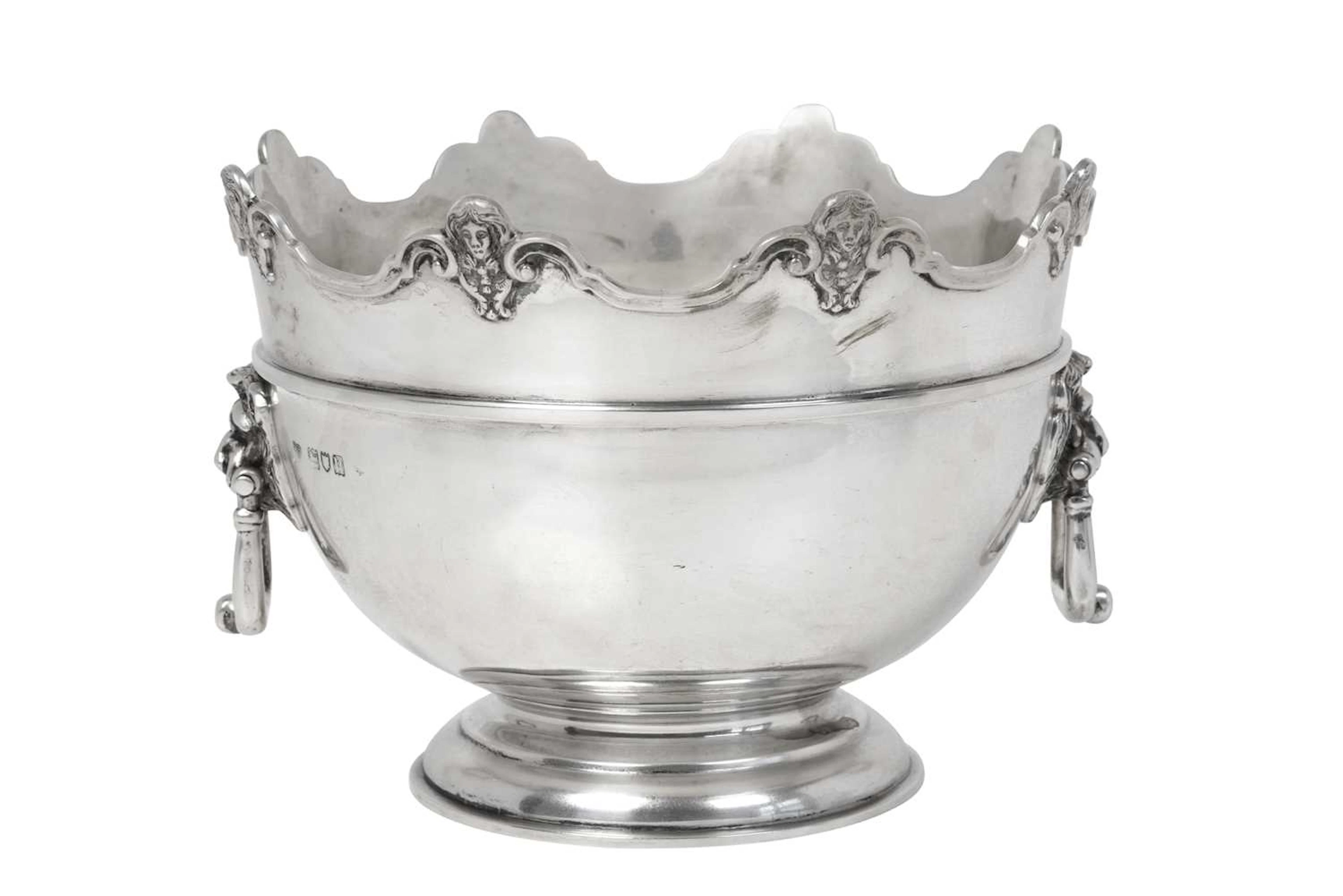 An Edward VII Silver Rose Bowl by Goldsmiths and Silversmiths Co.