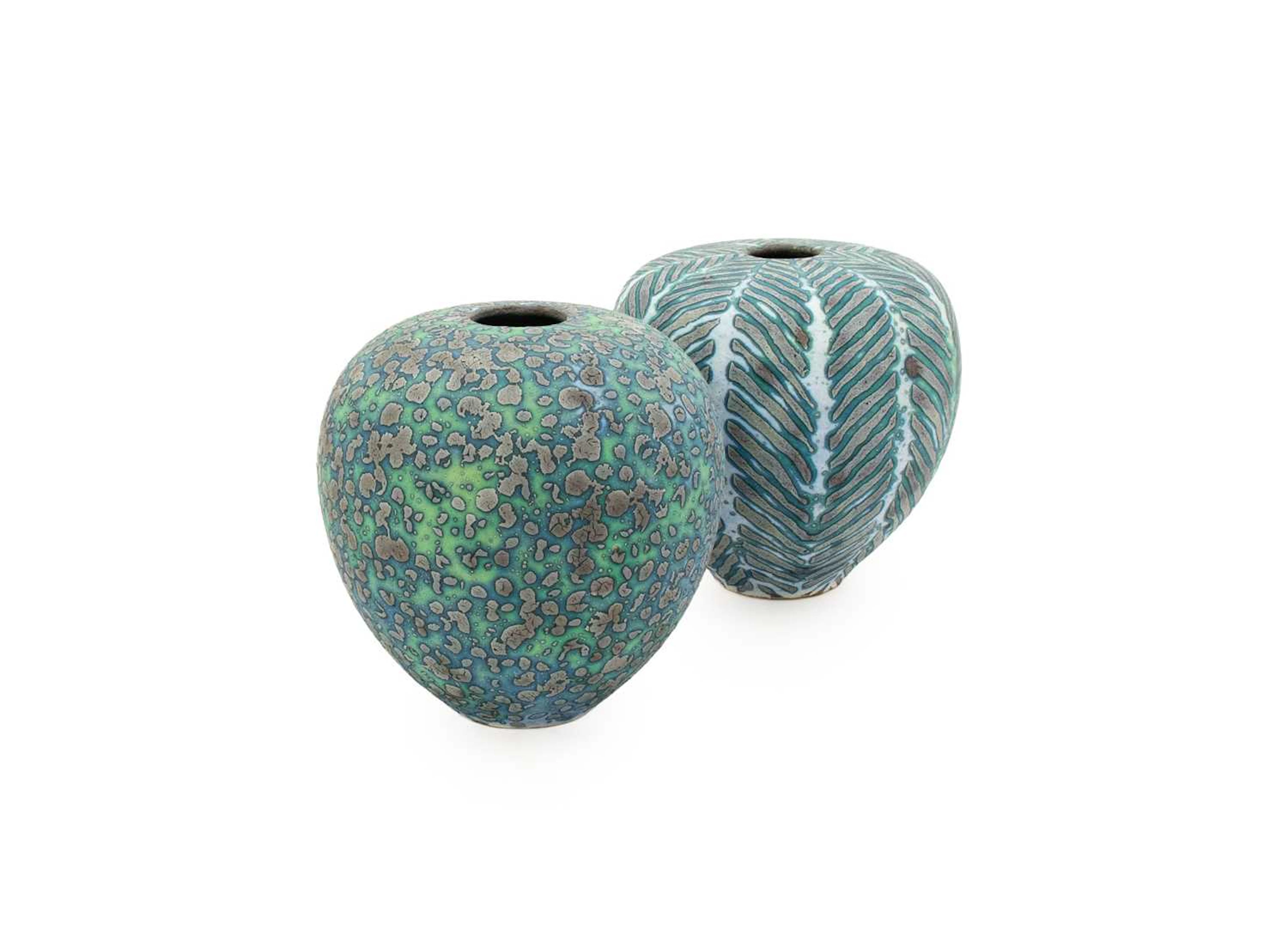 Peter Fraser Beard (b. 1951-): A Stoneware Vessel