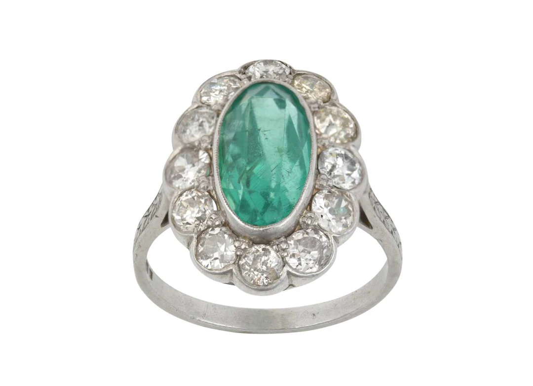 An Emerald and Diamond Cluster Ring