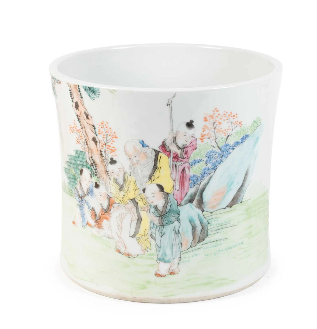 A Chinese Porcelain Brush Pot, Republic period