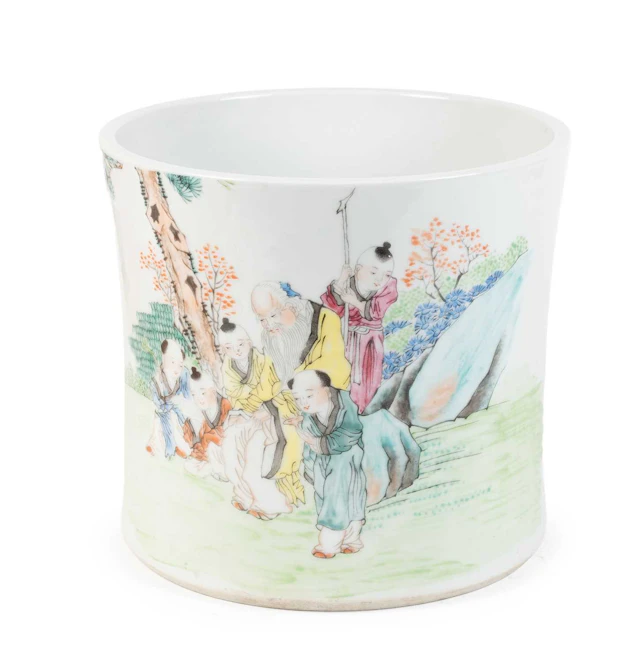A Chinese Porcelain Brush Pot, Republic period