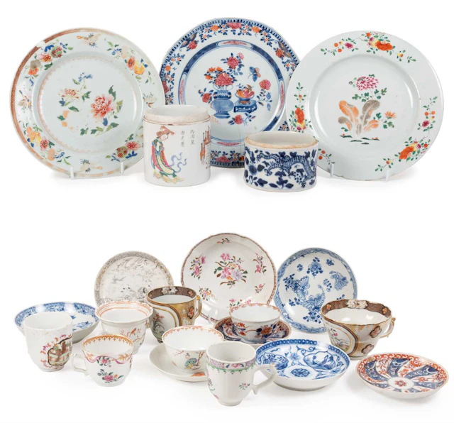 A Chinese Porcelain Tea Cup and Coffee Cup, late Qianlong/Jiaqing