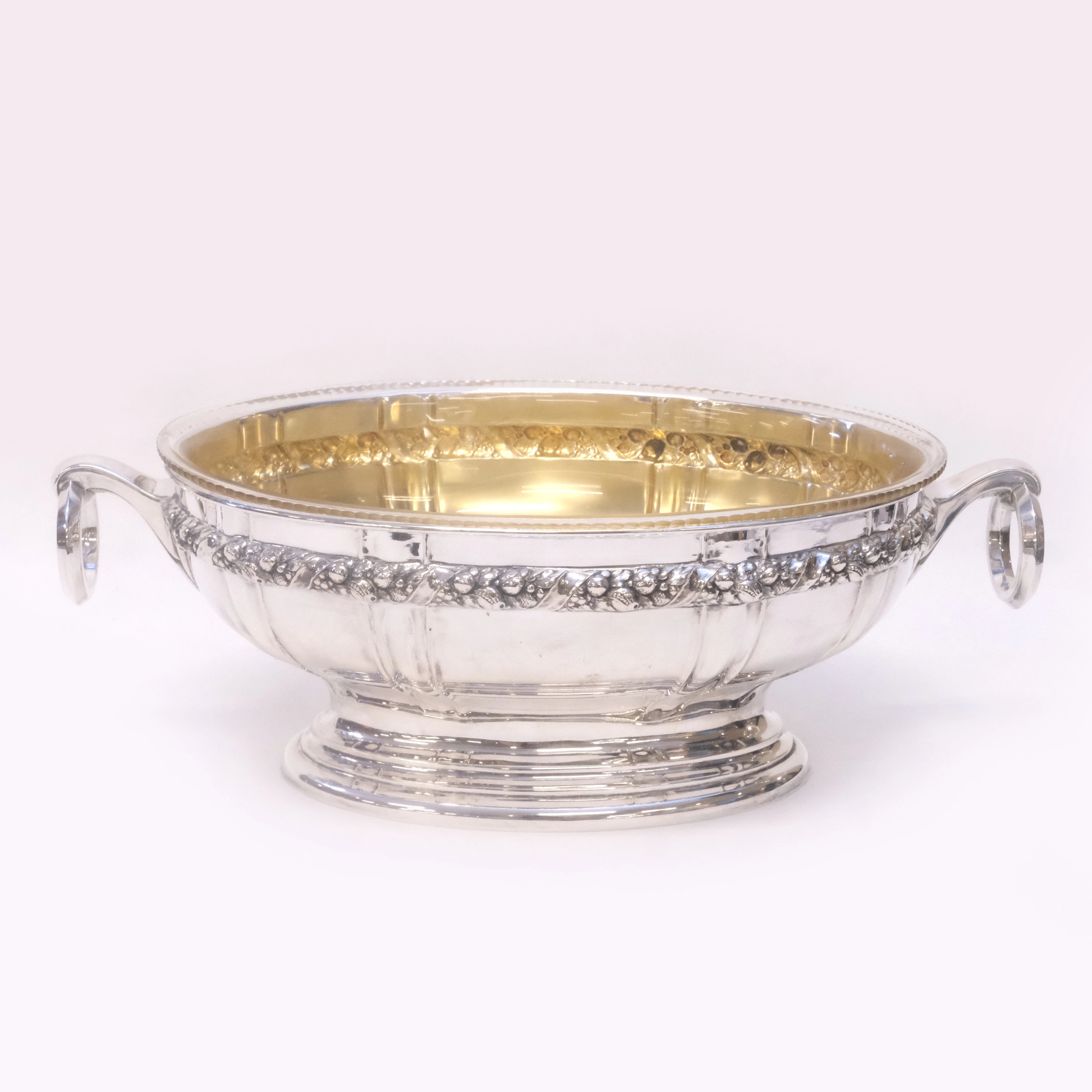 JARDINÄR, SILVER MED GLASINSATS, A. LUNDSTRÖM, LUND 1916.