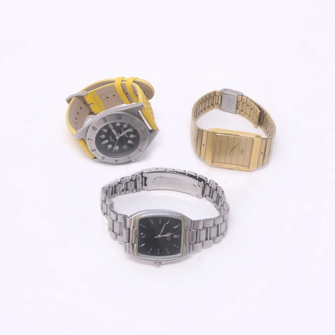 TRE ARMBANDSUR. SWISS ARMY, SEIKO OCH CITIZEN. QUARTZ.