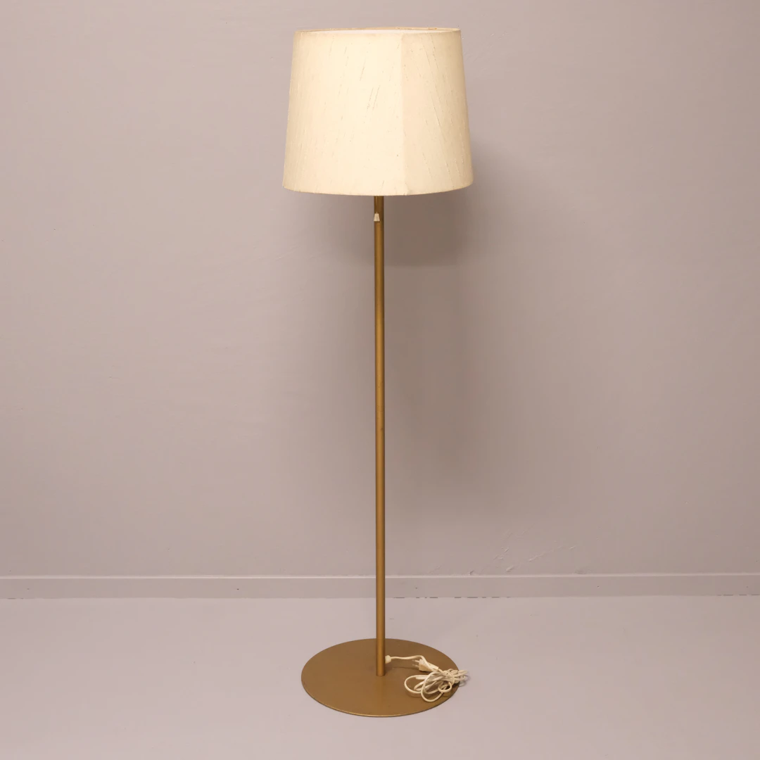 UNO OCH ÖSTEN KRISTIANSSON. LUXUS, GOLVLAMPA, VITTSJÖ, 1960-TAL.