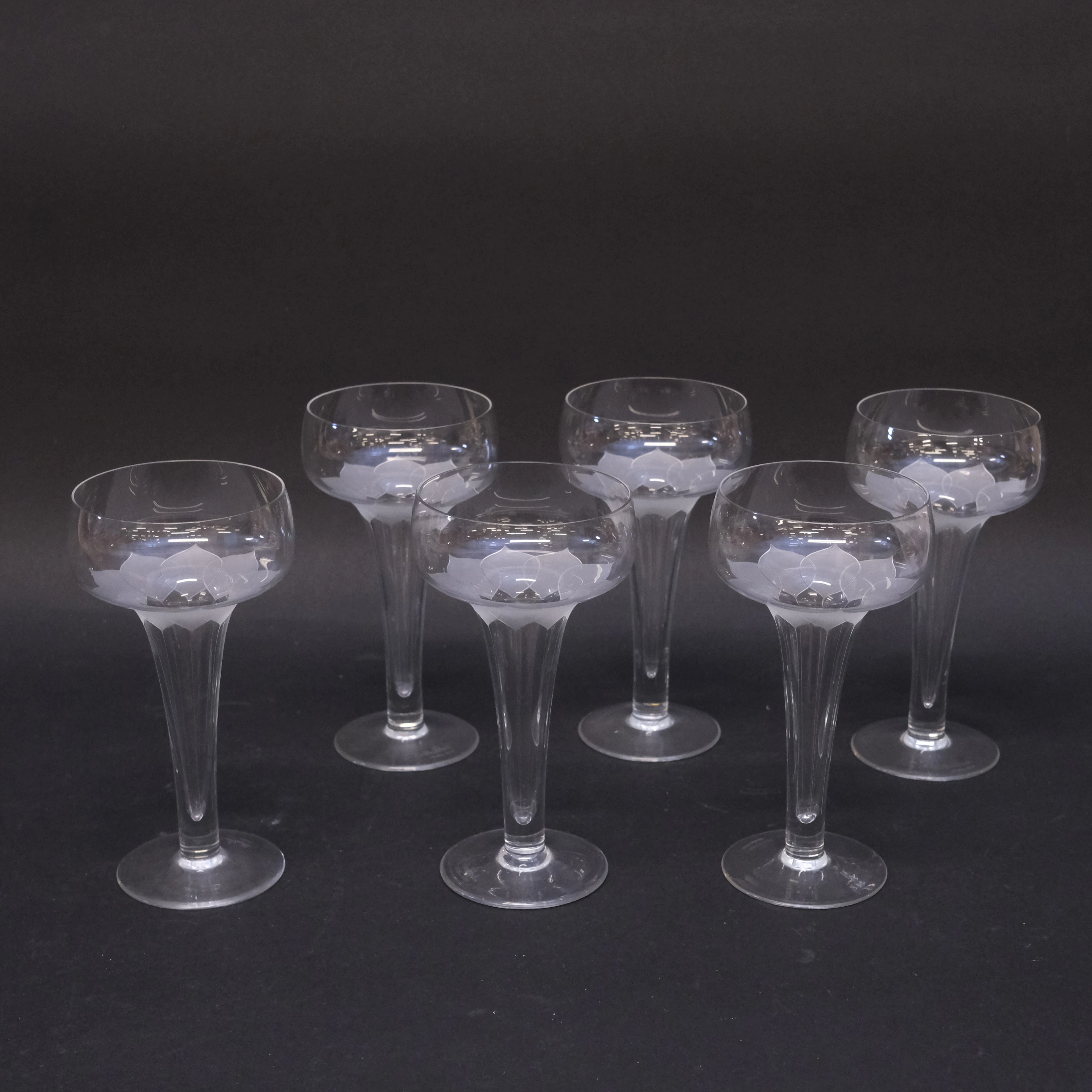 BJÖRN WIINBLAD. ROSENTHAL, SEX VINGLAS, LOTUS.