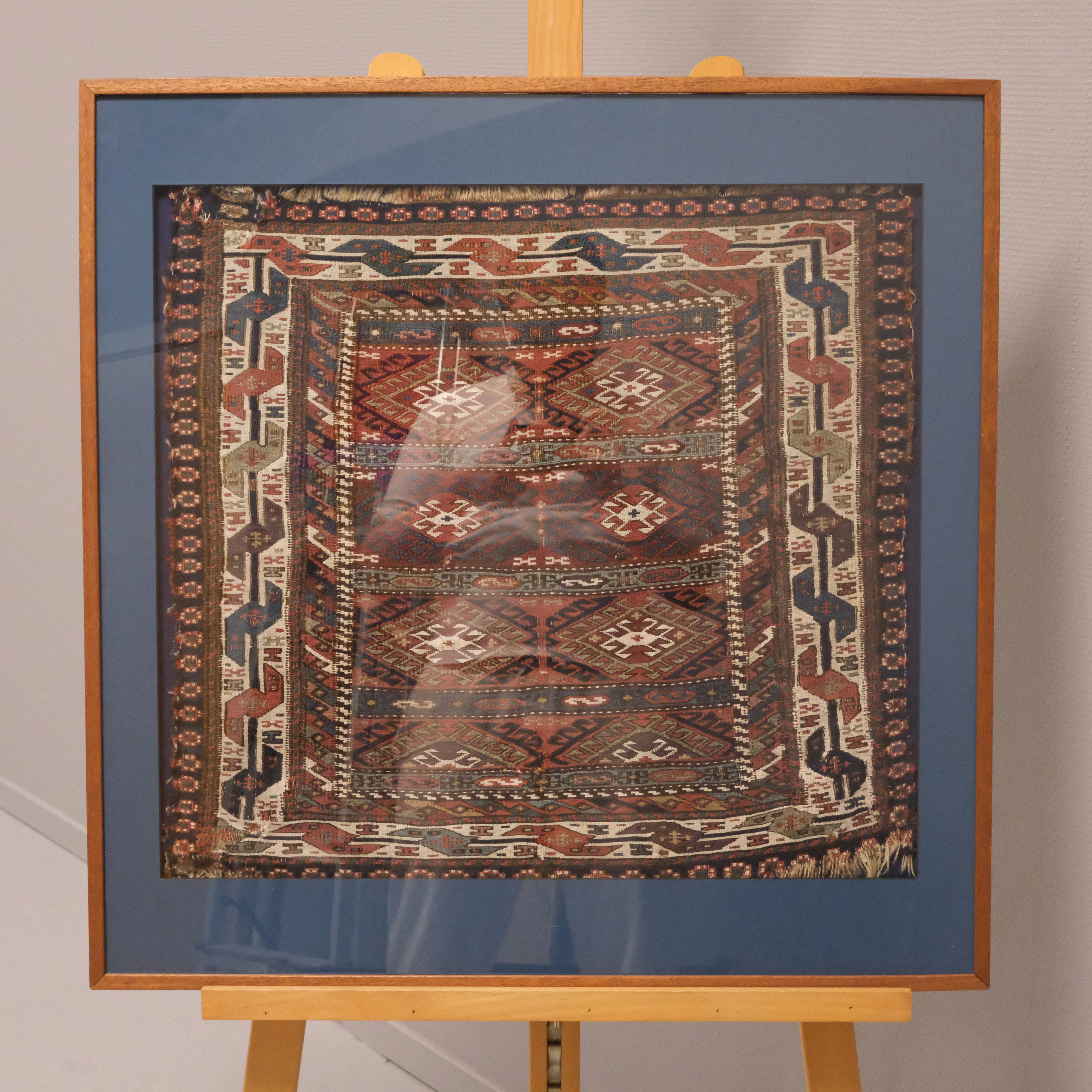"TÄLTFÖRHÄNGE", HANDKNUTET, SANNOLIKT TURKIET.