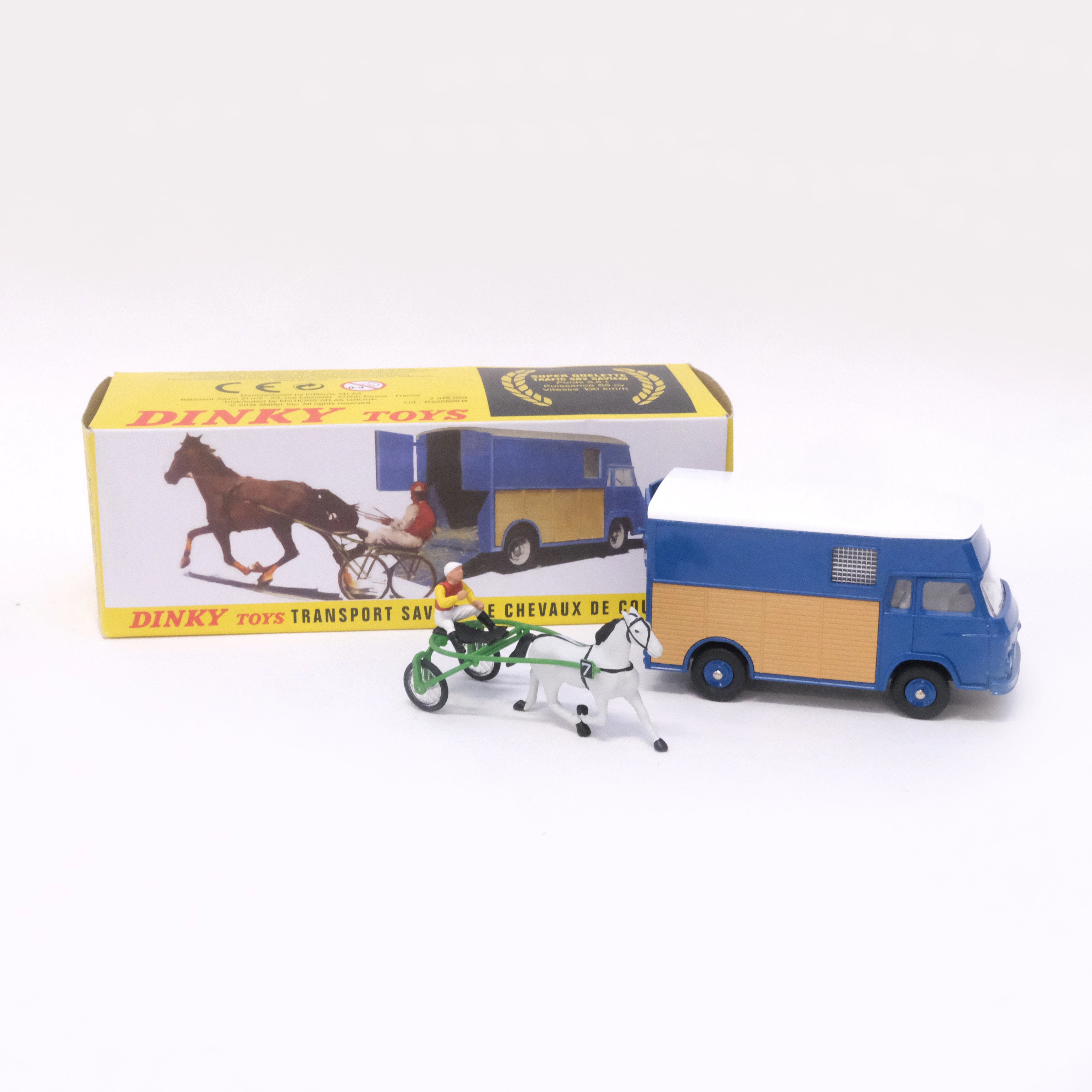 MODELLBILAR. DINKY TOYS M. FL. ÅTTA DELAR.