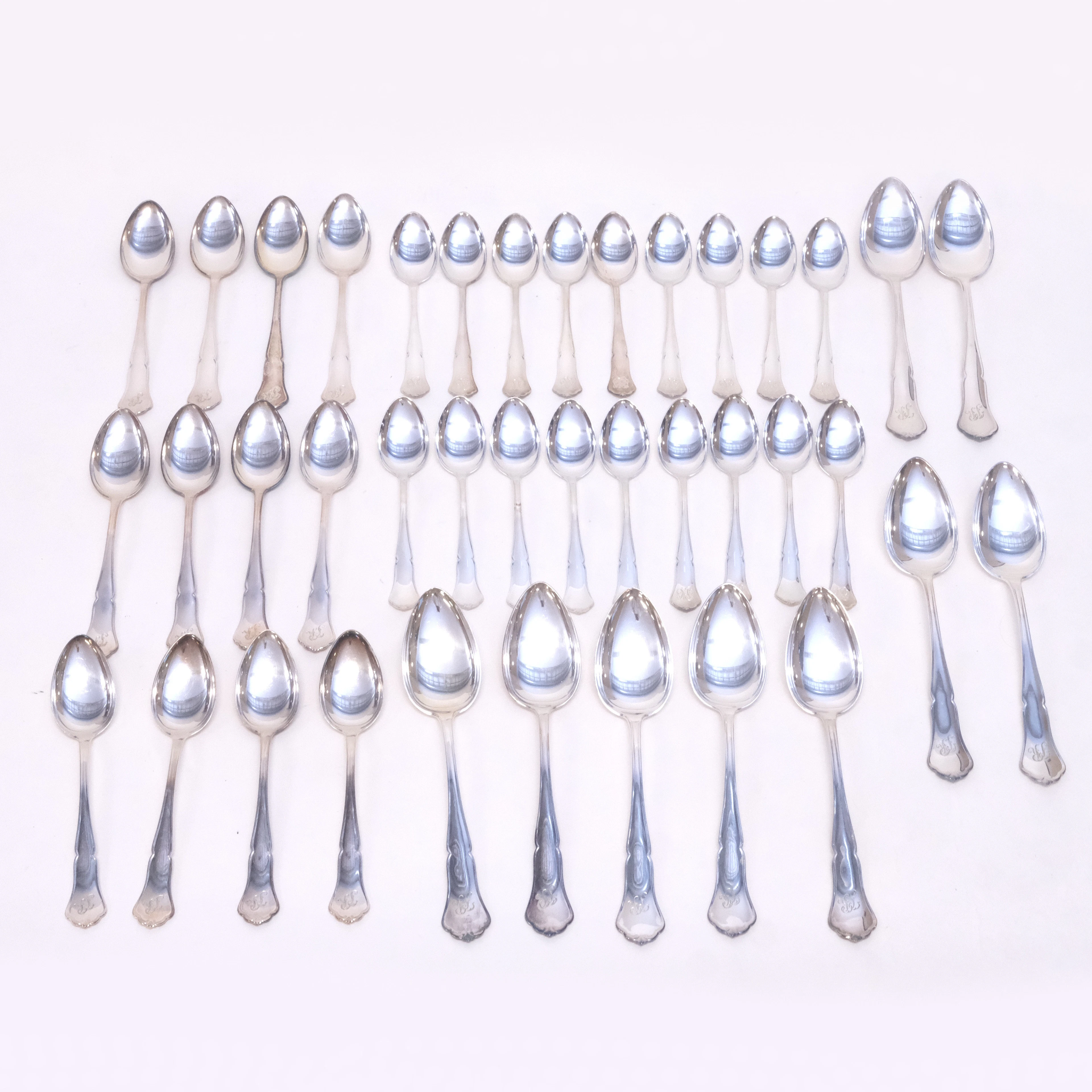 BESTICKSDELAR, "VIKTORIA", SILVER, FINLAND, 39 DELAR.