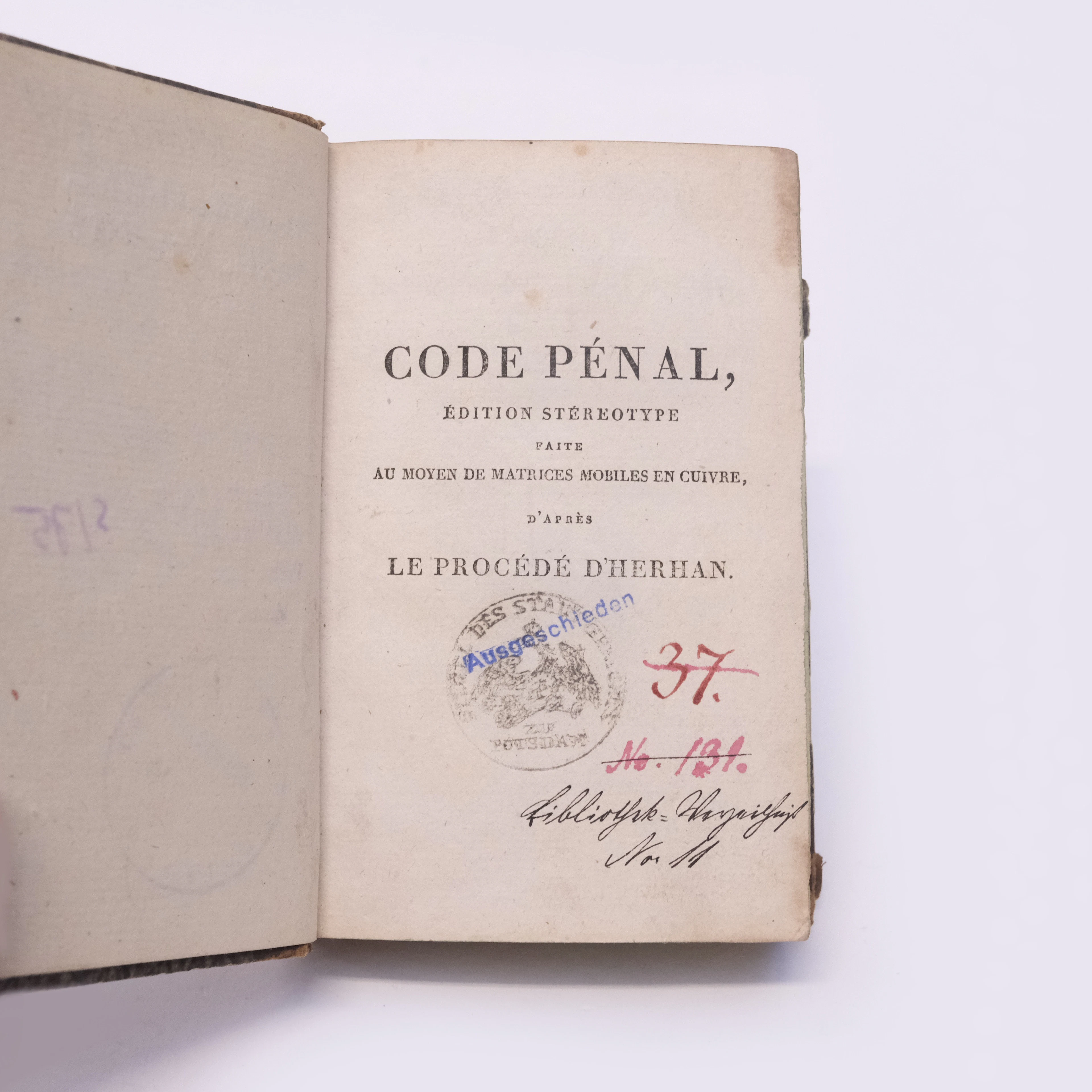 BOK, "CODE PÉNAL", ÅR 1810, FRANKRIKE, STRAFFLAG.