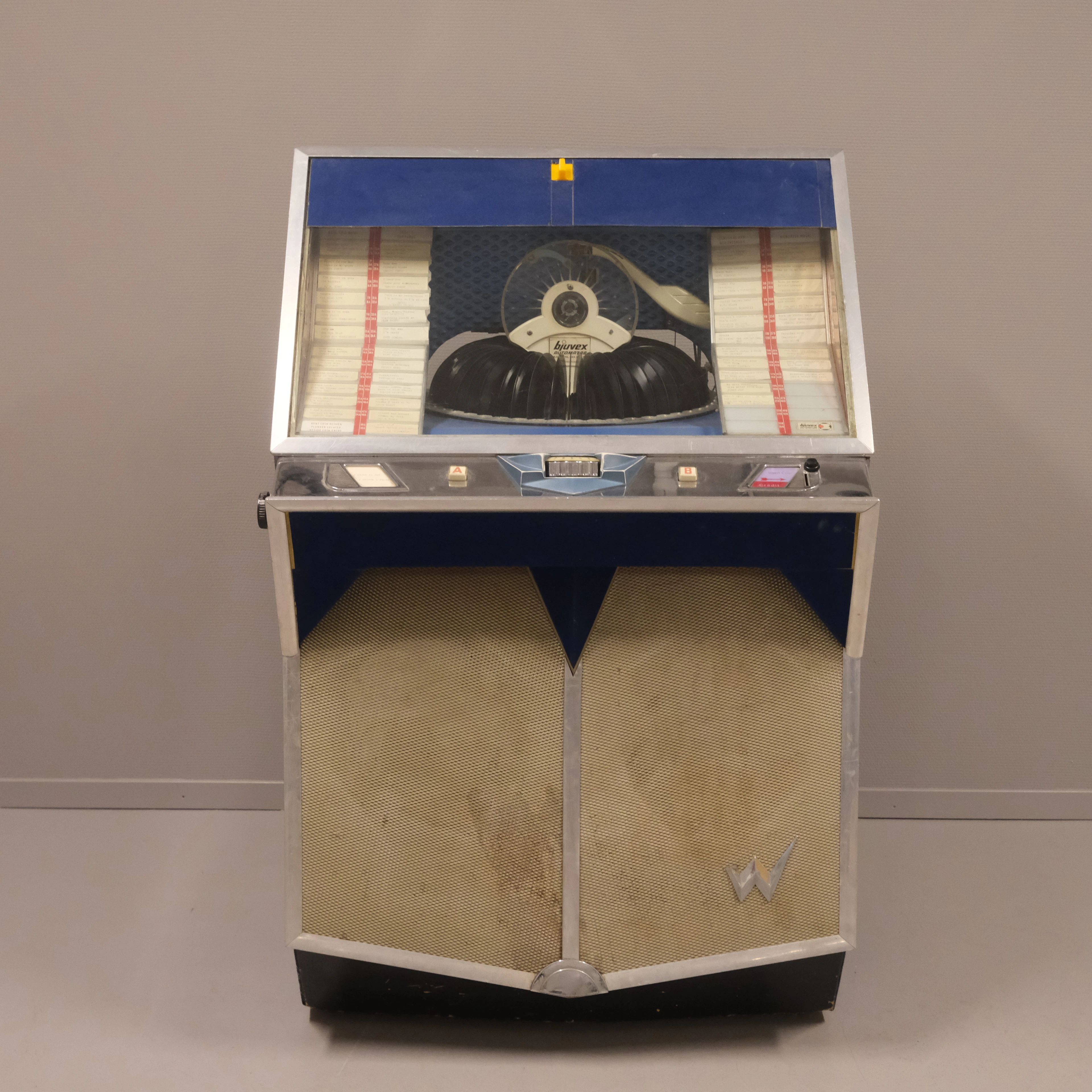 WURLITZER. JUKEBOX. "LYRIC". USA, 1960-TAL. *RENOVERINGSOBJEKT.