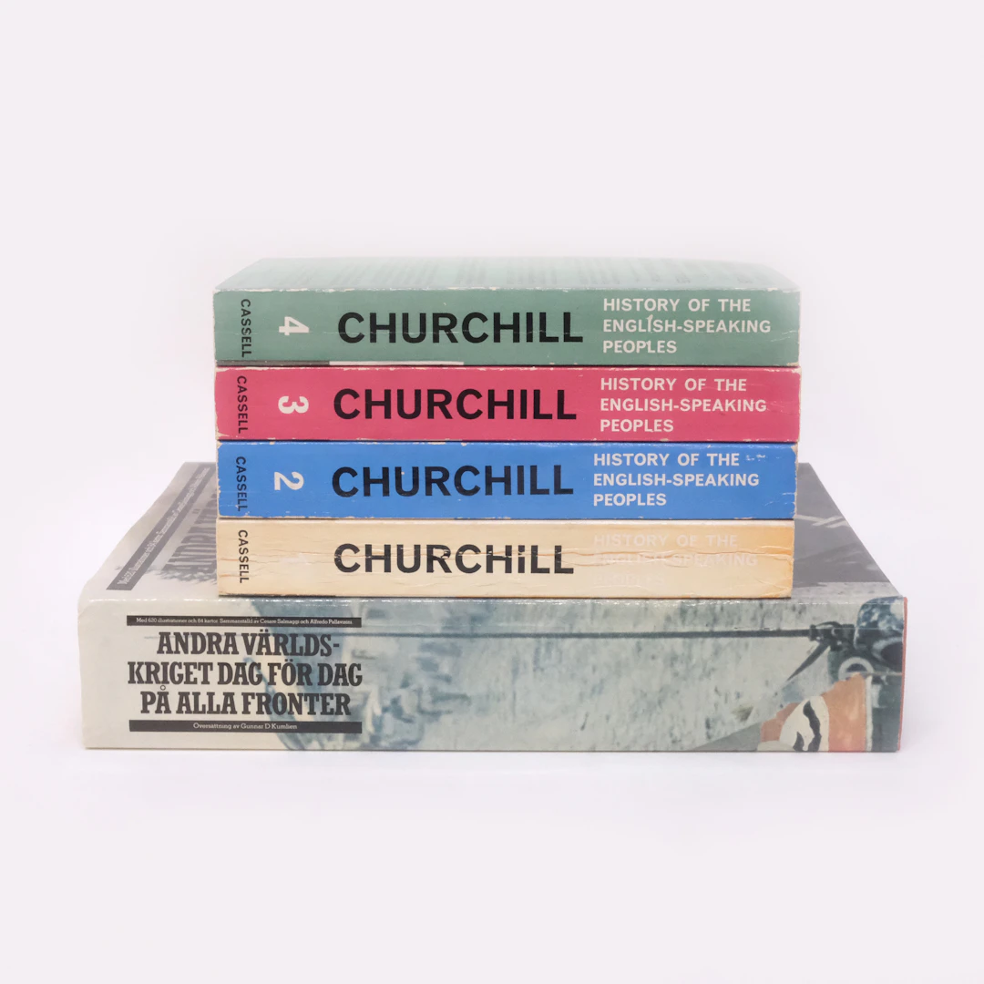 WINSTON CHURCHILL, "A HISTORY OF THE ENGLISH-SPEAKING PEOPLES", 1-4
