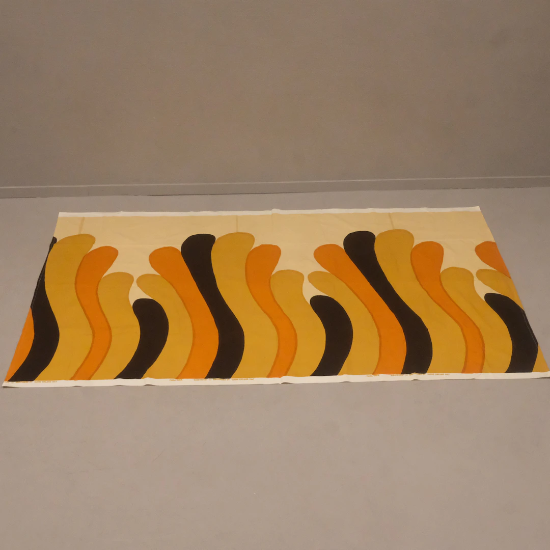 MAIJA ISOLA. TEXTIL, "ALBATROSSI", MARIMEKKO, FINLAND 1967.
