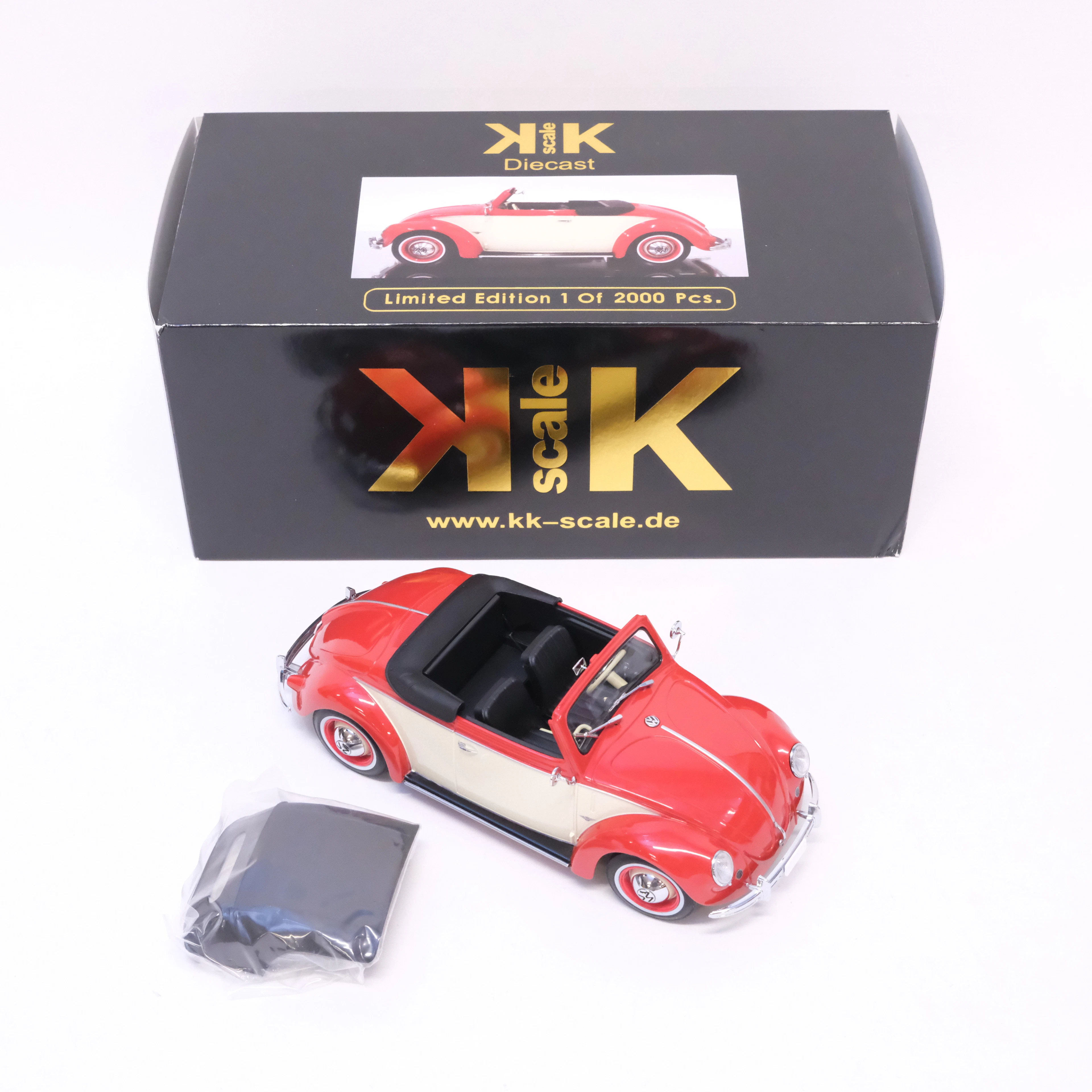KK-SCALE. MODELLBIL, "1949 VOLKSWAGEN BEETLE 1200 HEBMÜLLER CABRIOLET".