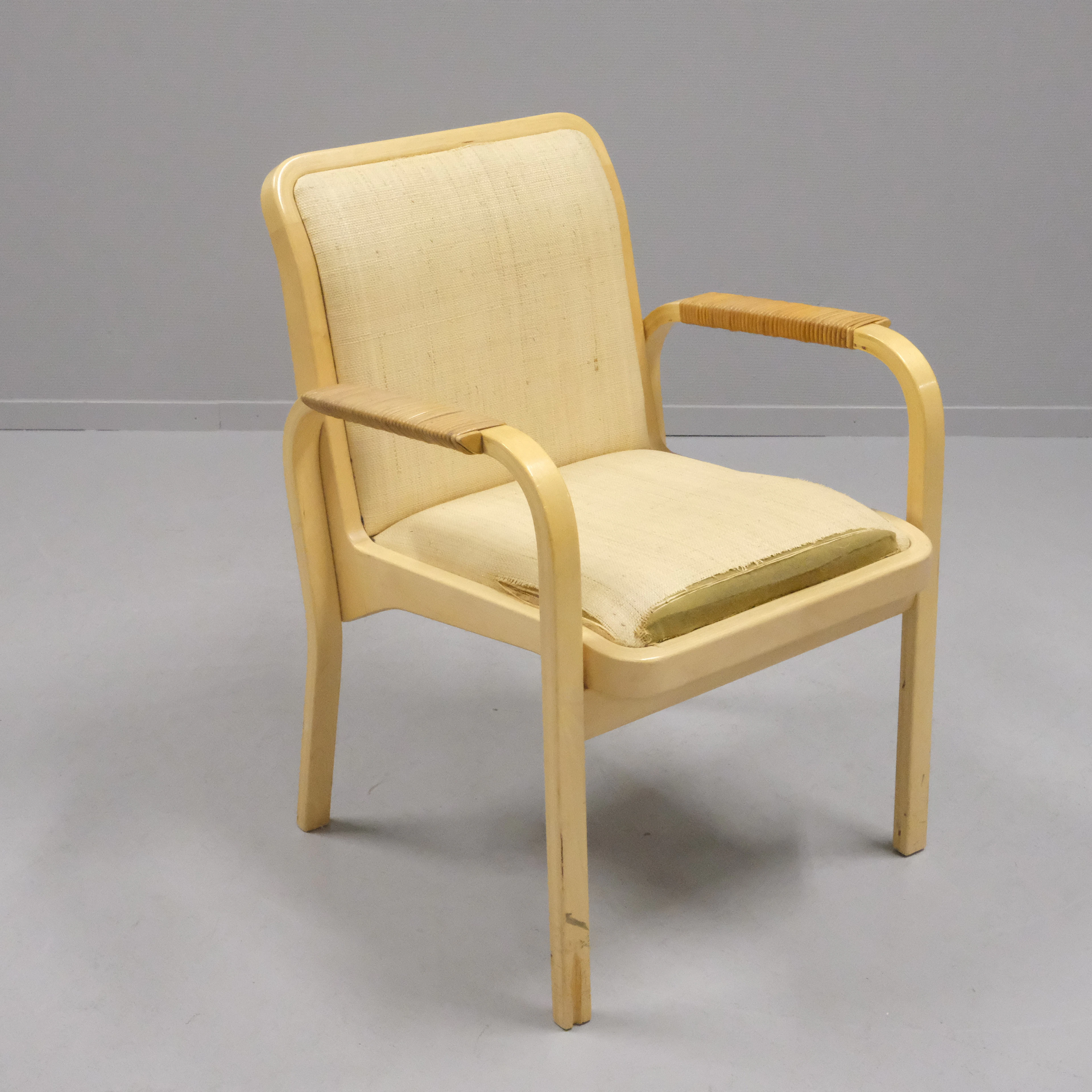 ALVAR AALTO. KARMSTOL, MODELL E45, ARTEK.
