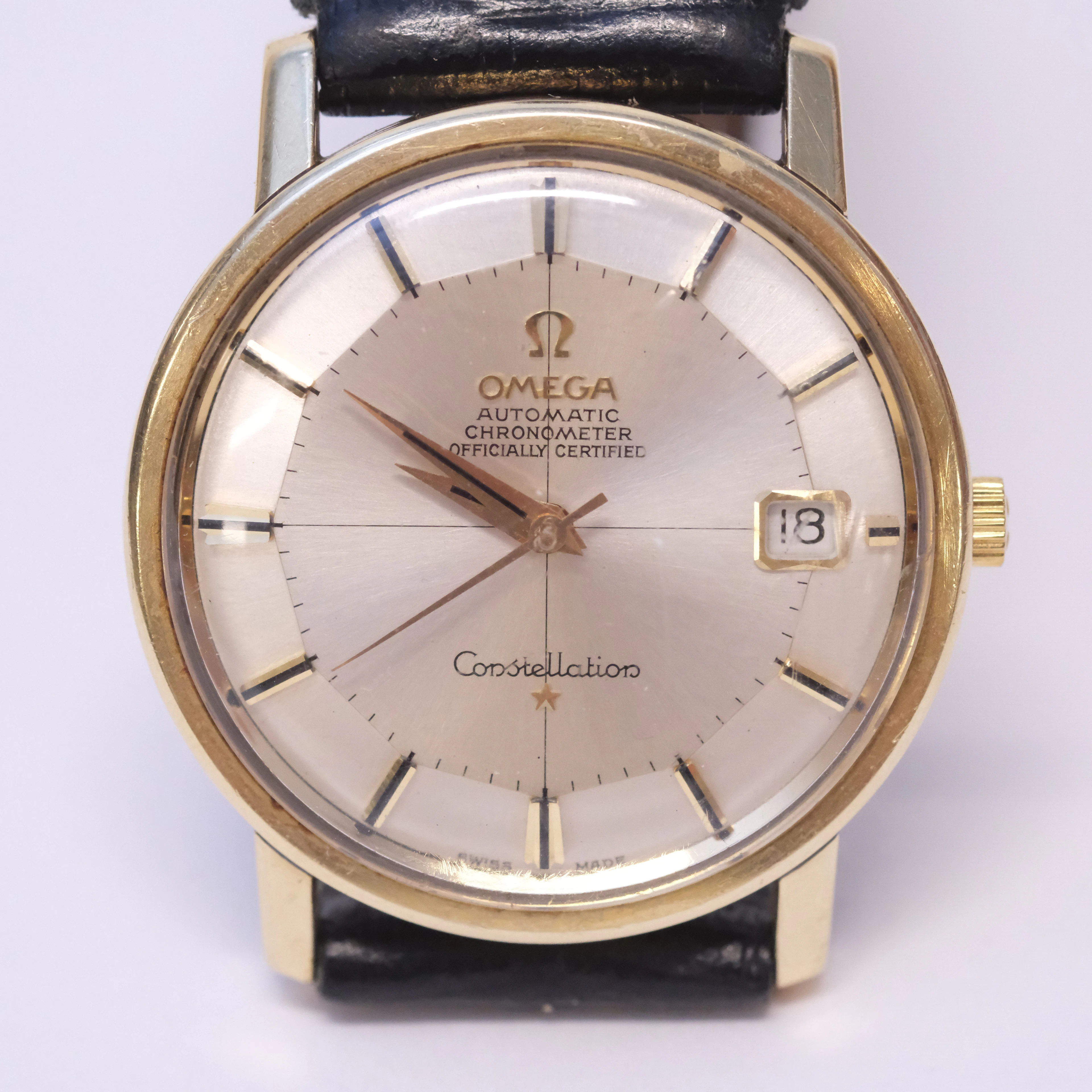 ARMBANDSUR, OMEGA, CONSTELLATION, PIE PAN, GULD PÅ STÅL, AUTOMATISK.