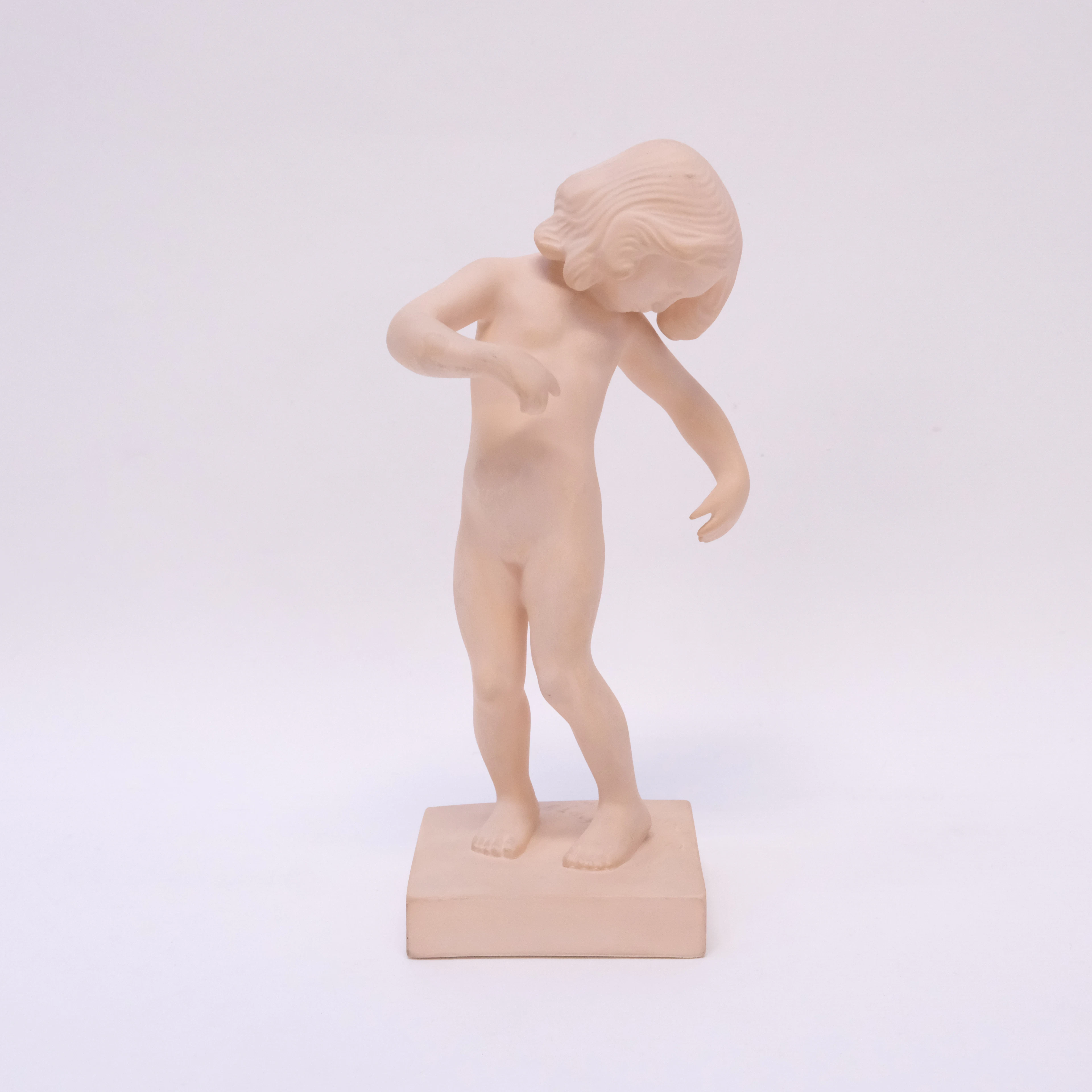 KAI NIELSEN. SKULPTUR, "VENUS KALIPYGOS". TERRAKOTTA. FÖR P. IPSENS ENKE.