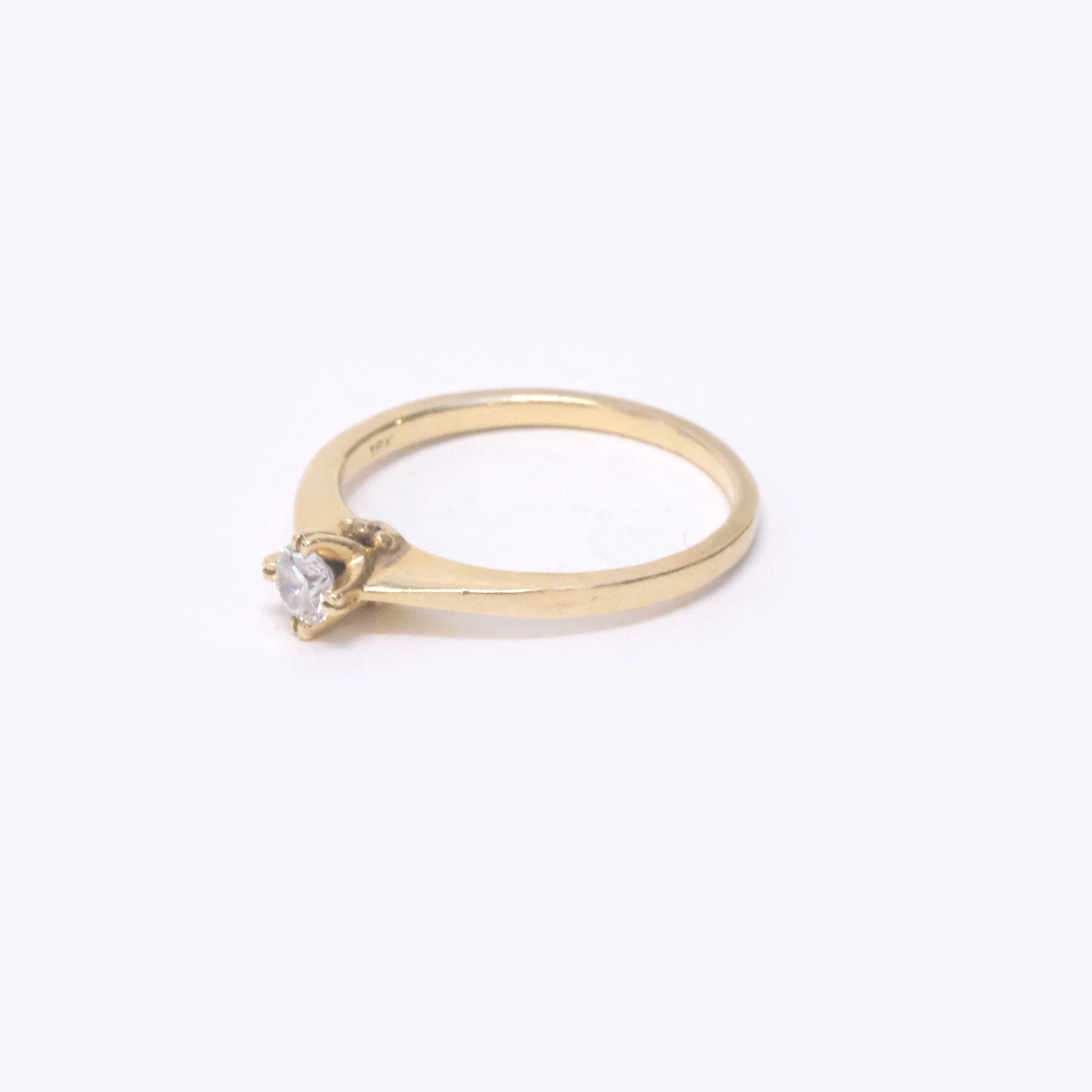 SOLITÄRRING MED DIAMANT, 0,20CT, 18K GULD.