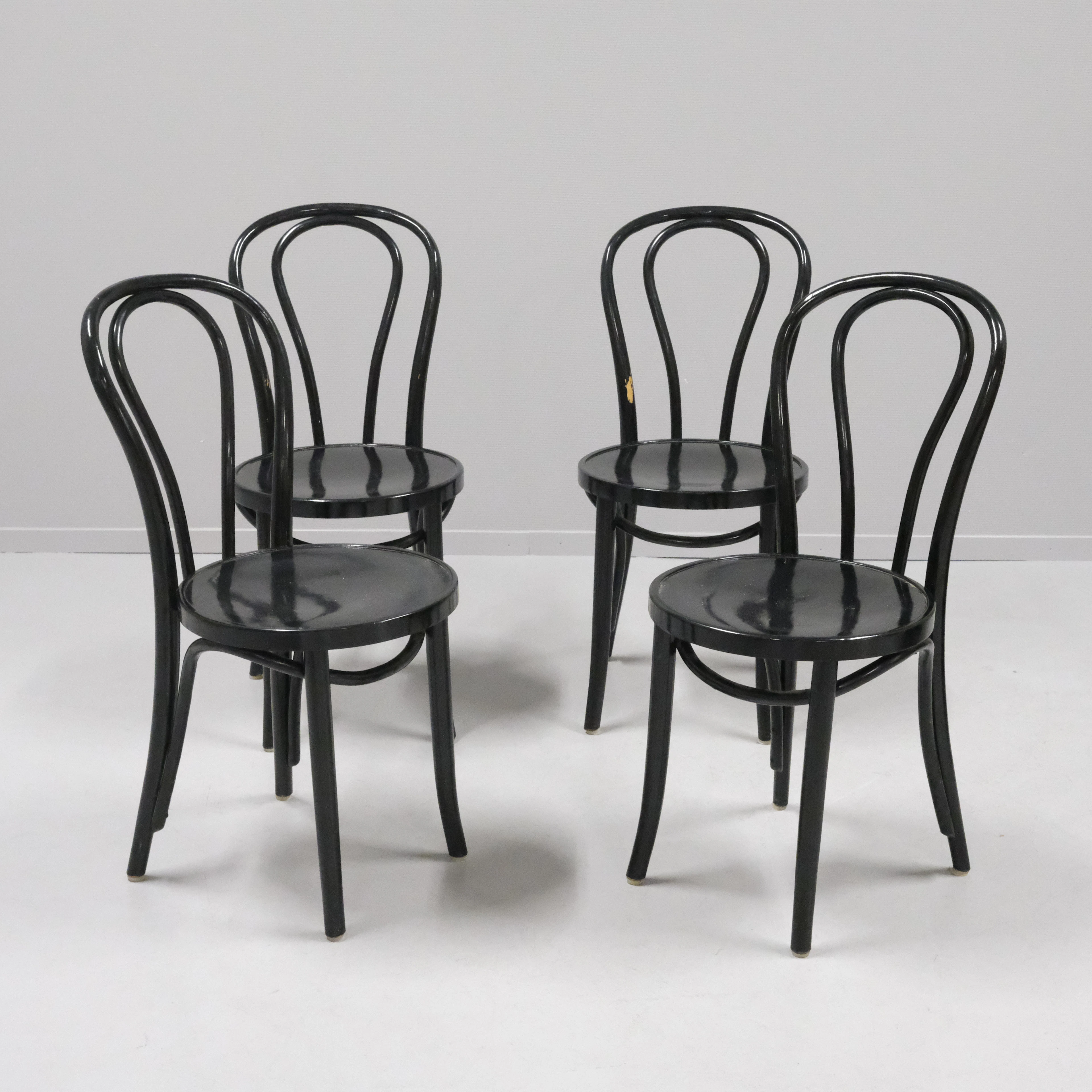 GILLIS LUNDGREN. CAFÉSTOLAR, "ÖGLAN", IKEA, FYRA STYCKEN.