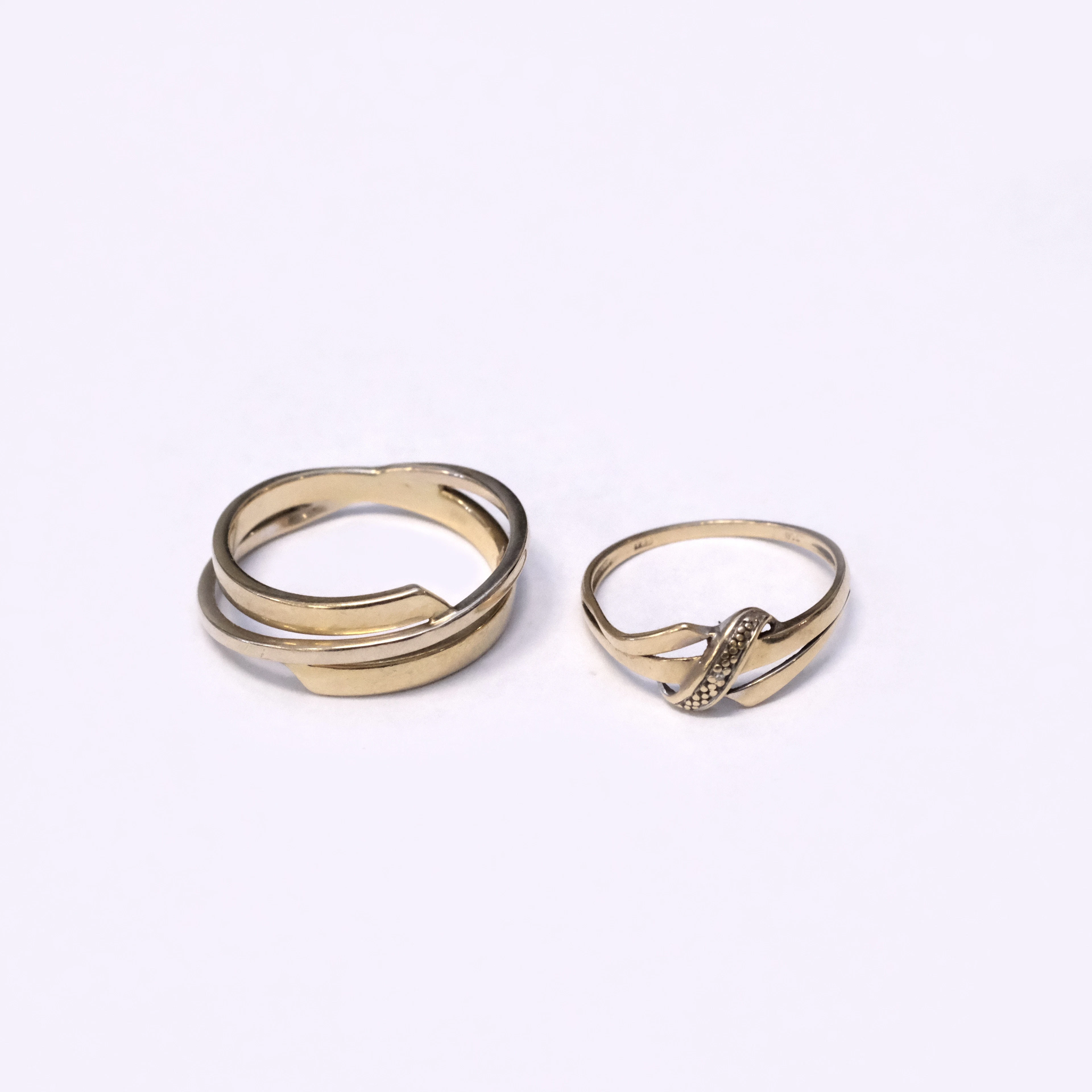 RINGAR, TVÅ STYCKEN, 18K GULD.