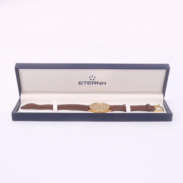 ETERNA.ARMBANDSUR. 18K GULD. QUARTZ. ÅR 2003.