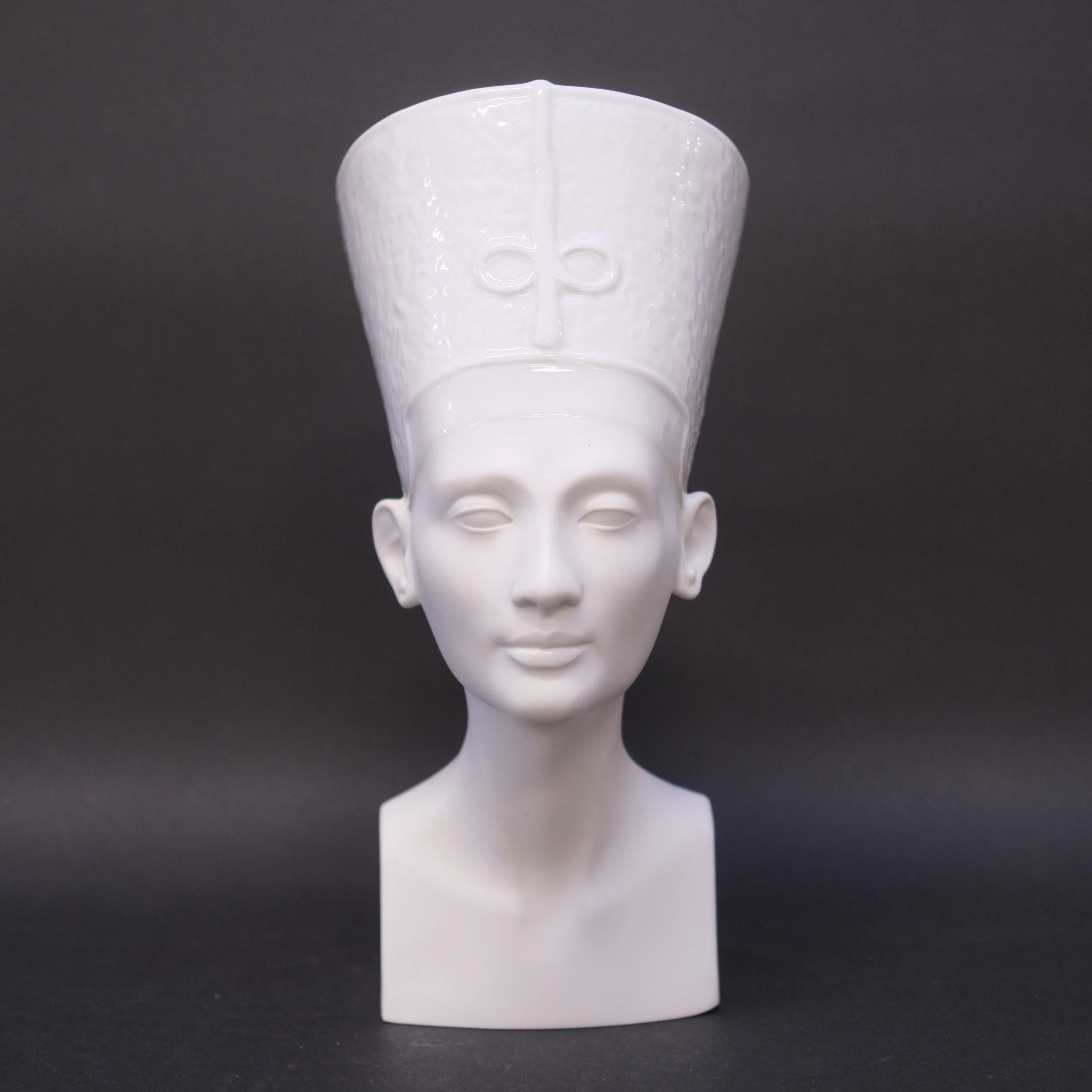 ROSENTHAL BYST " NEFERTITI ".