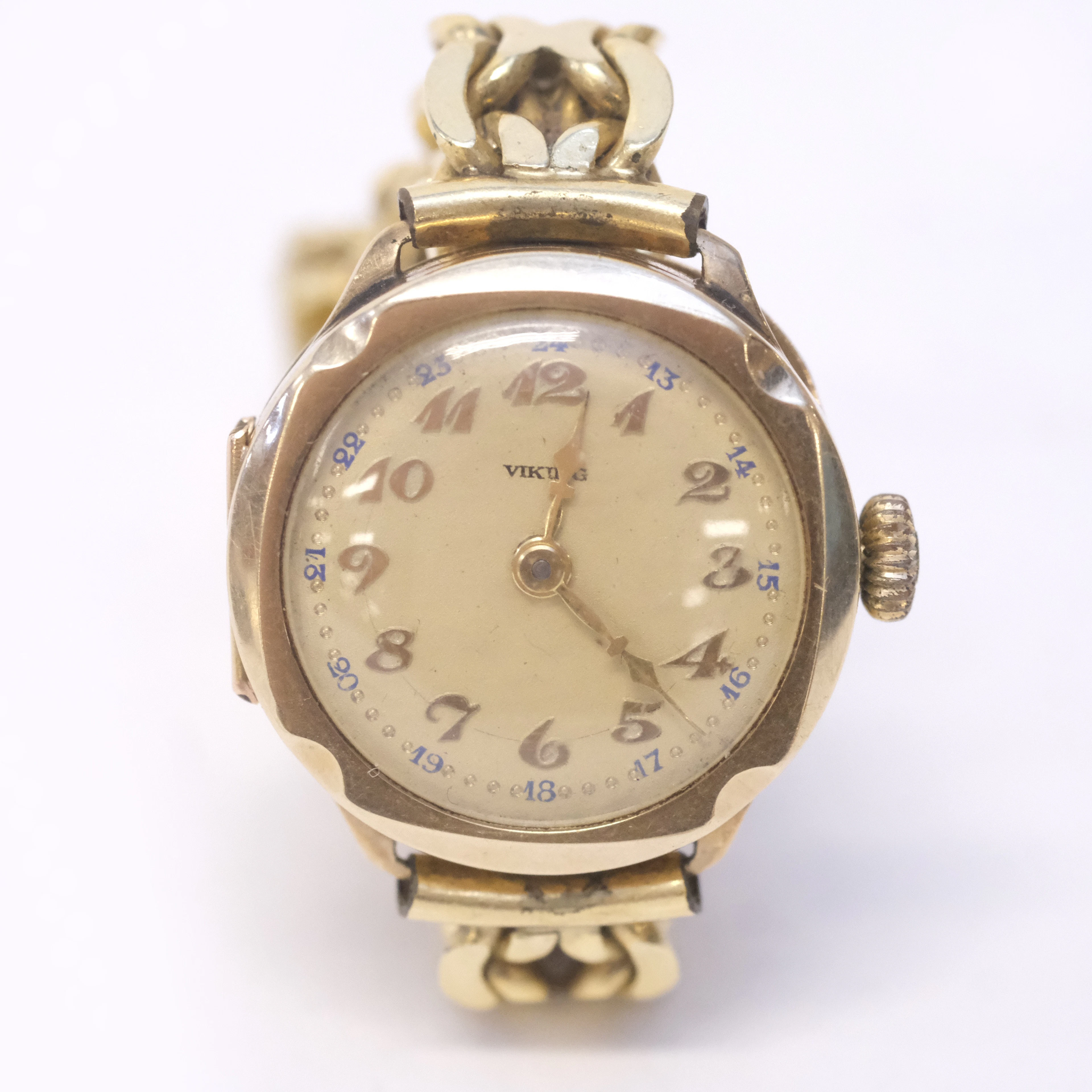 VIKING. DAMARMBANDSUR. 14K GULDBOETT. MANUELL.