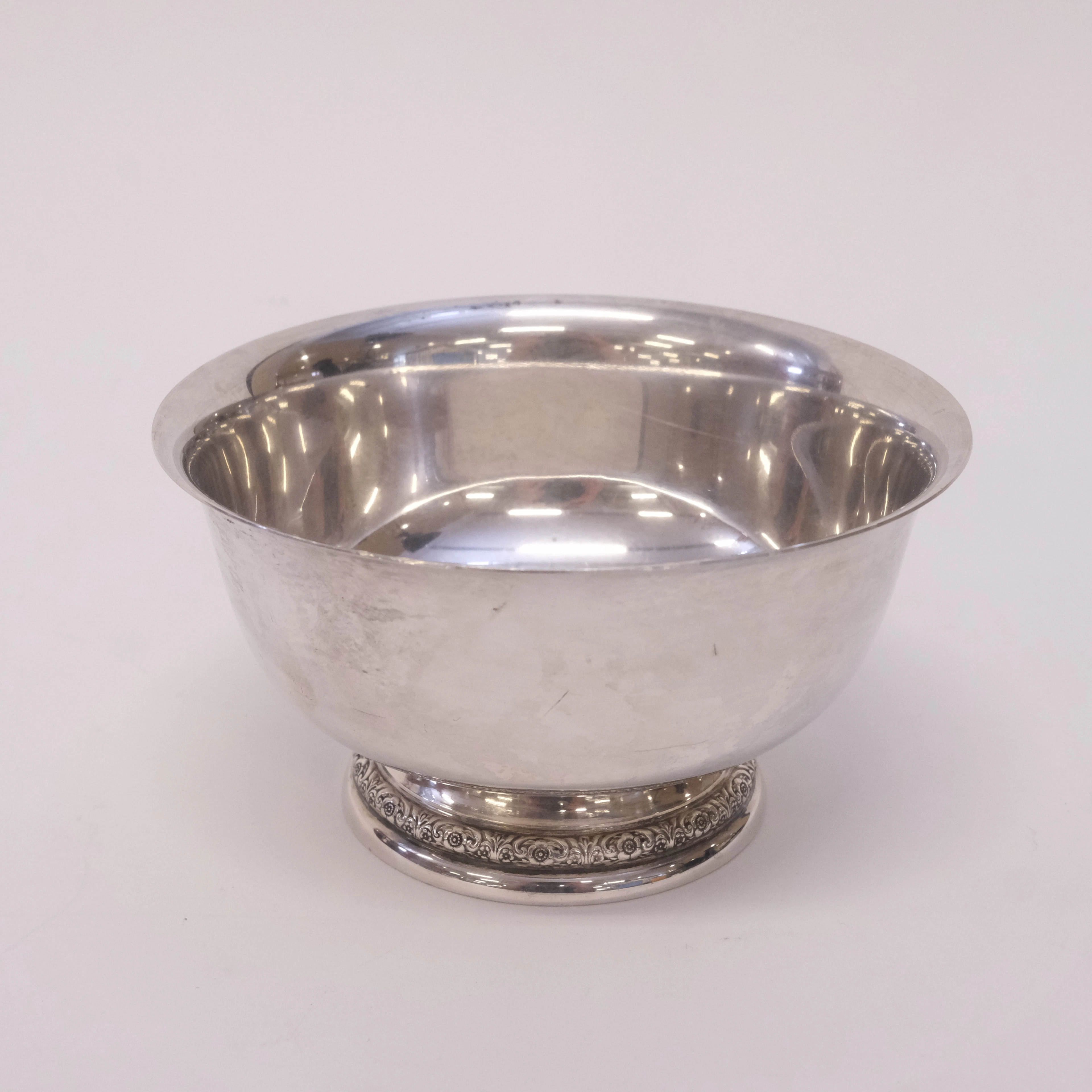 SKÅL PÅ FOT, SILVER.