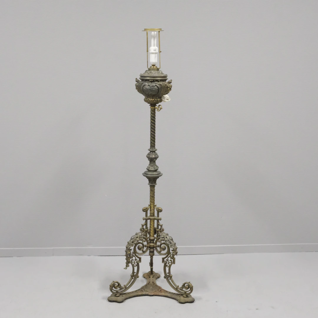 GOLVFOTOGENLAMPA, 1900-TAL.