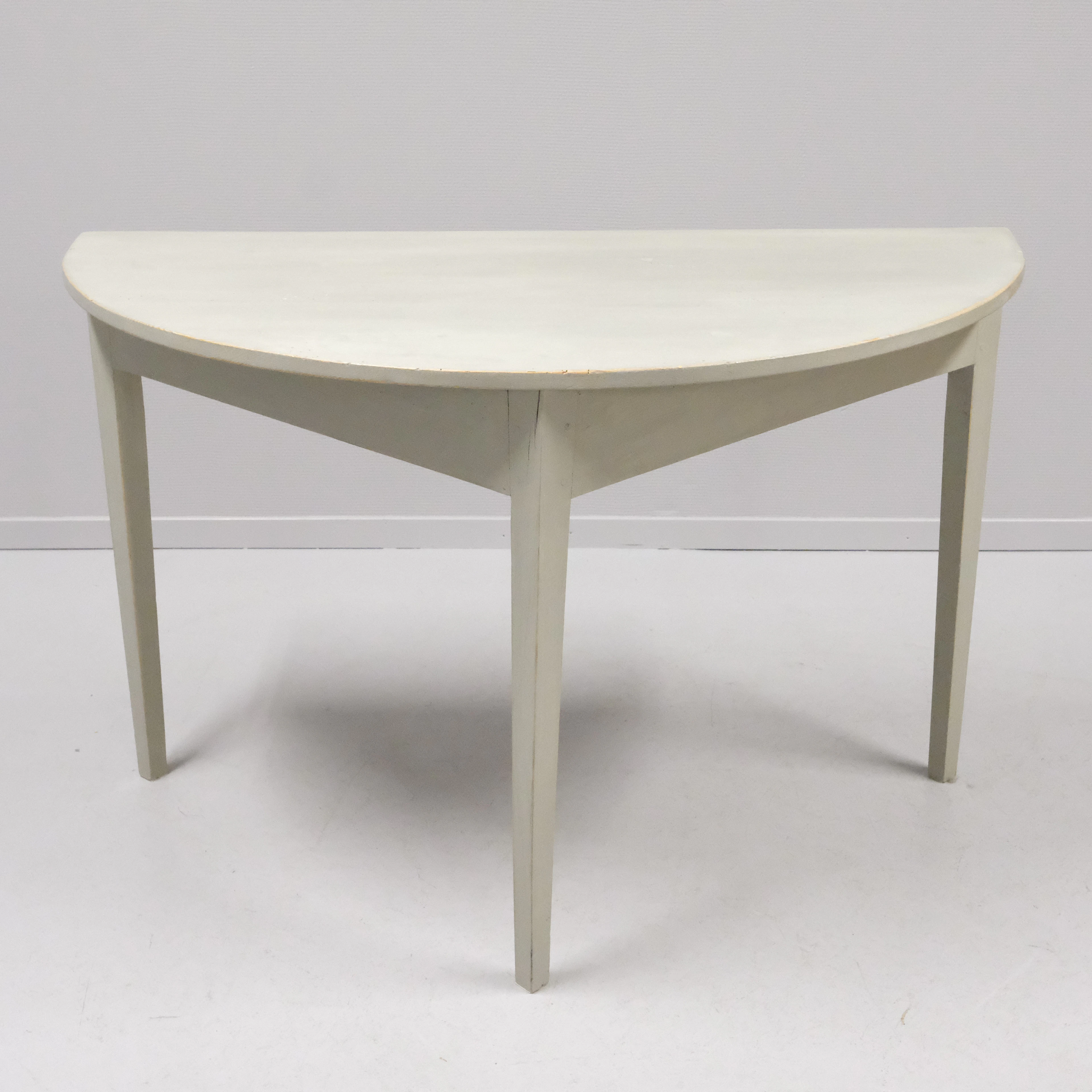 HALVBORD, 1800-TAL.