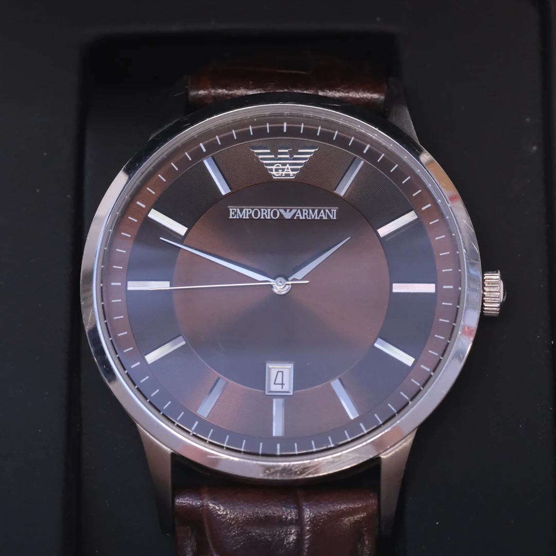 EMPORIO ARMANI. ARMBANDSUR. UR RENATO-SERIEN. QUARTZ. 2010-TAL.