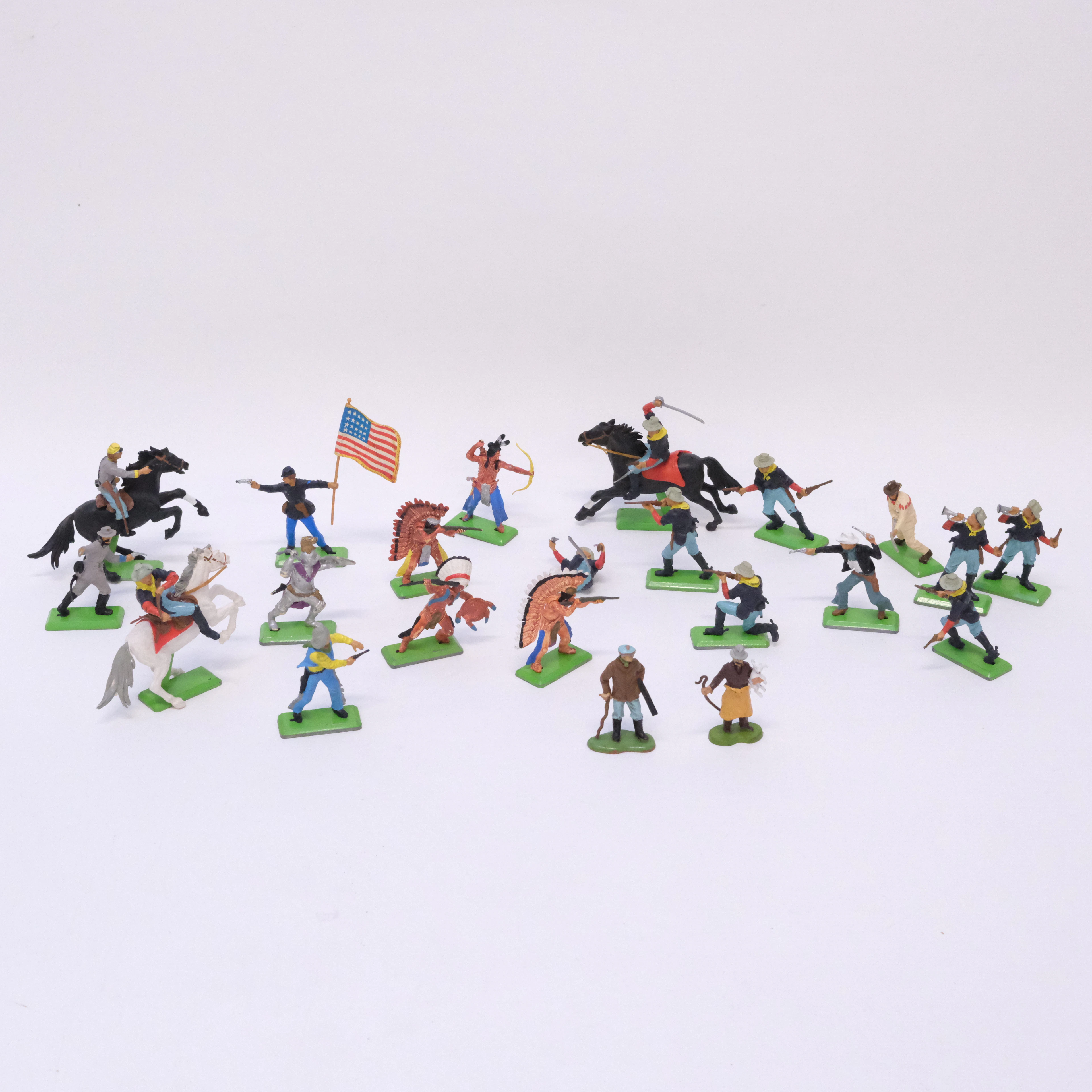 BRITAINS. FIGURER, 22 DELAR.
