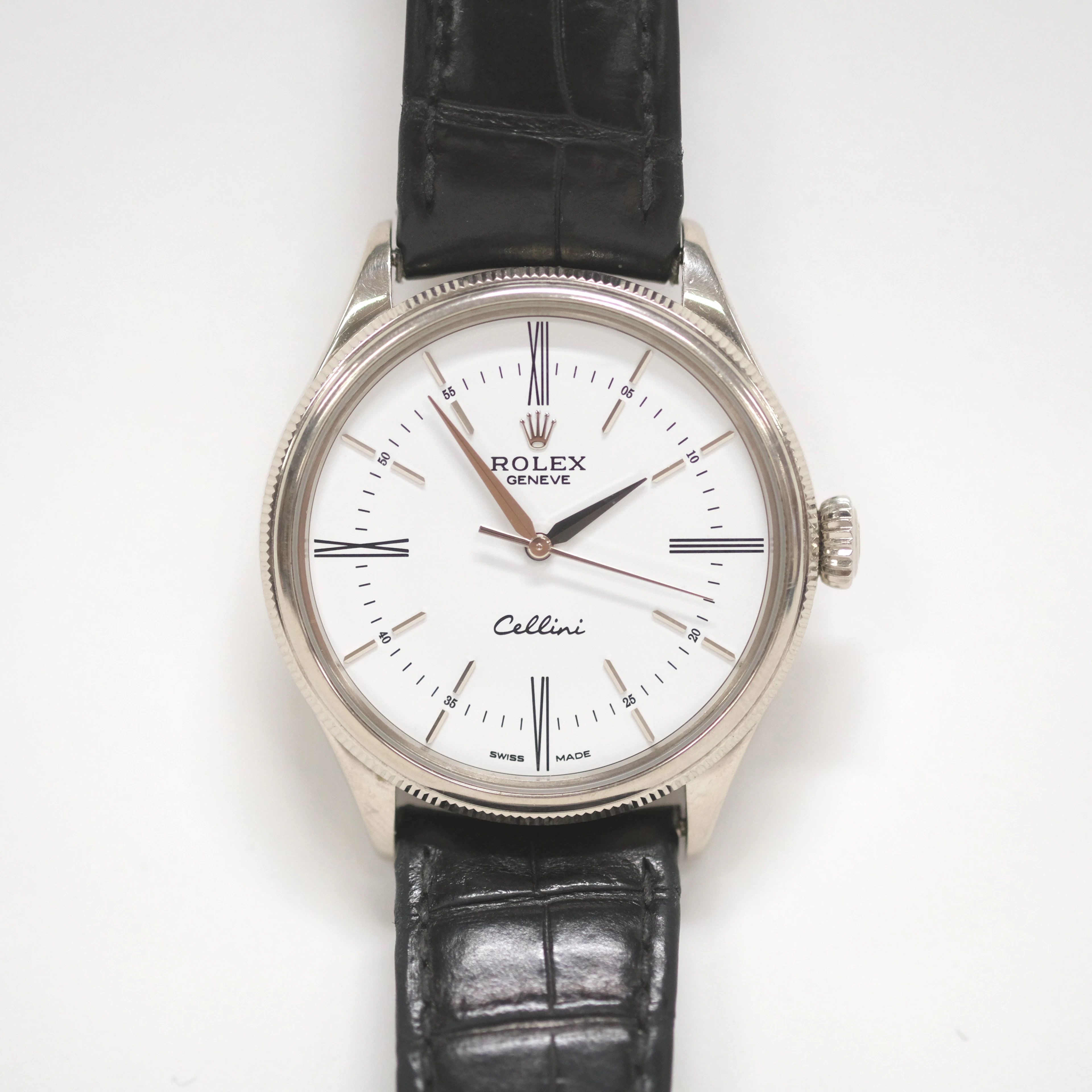ROLEX. ARMBANDSUR. 18K VITT GULD. "CELLINI". MANUELL. ÅR 2015.