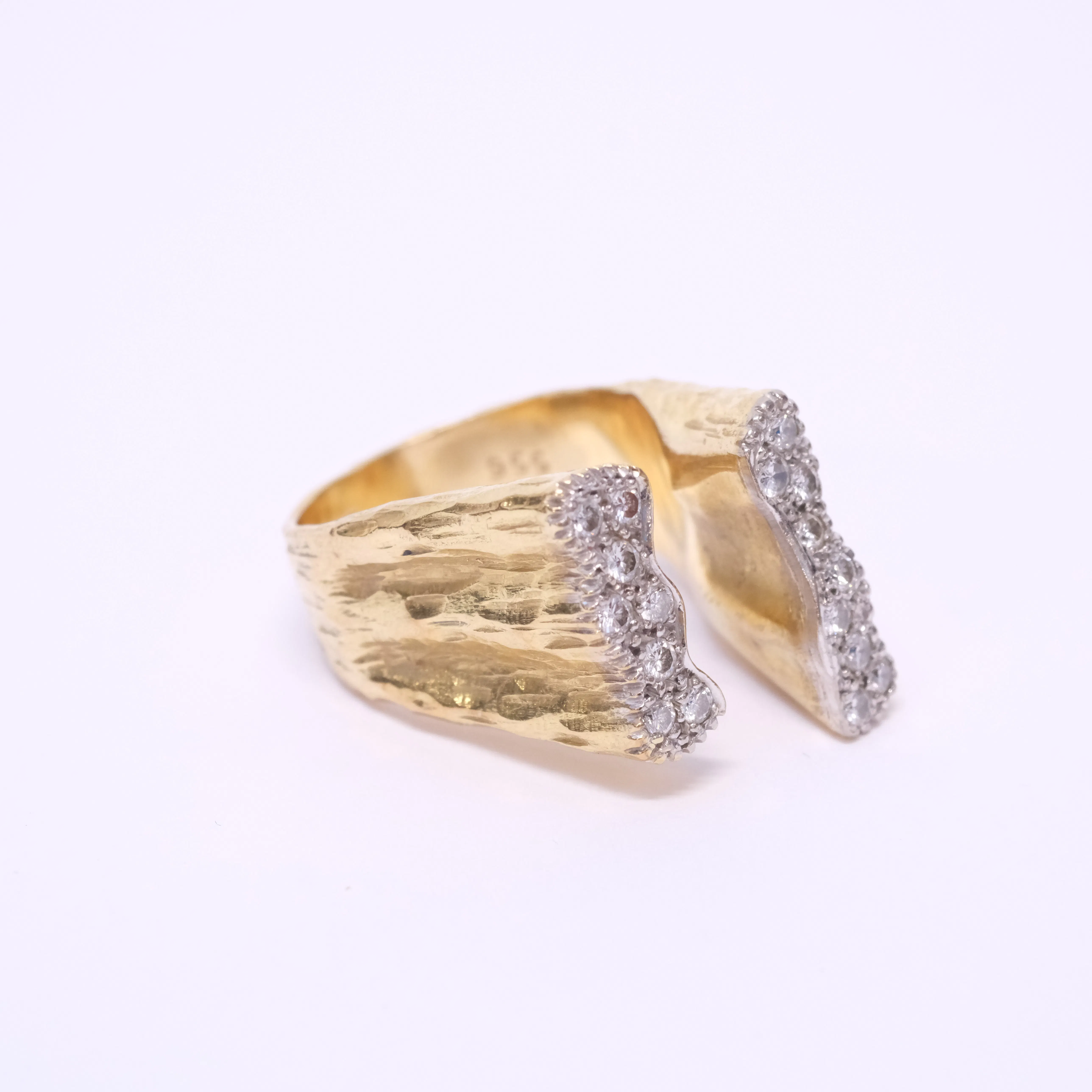 RING MED DIAMANTER, 18K GULD.