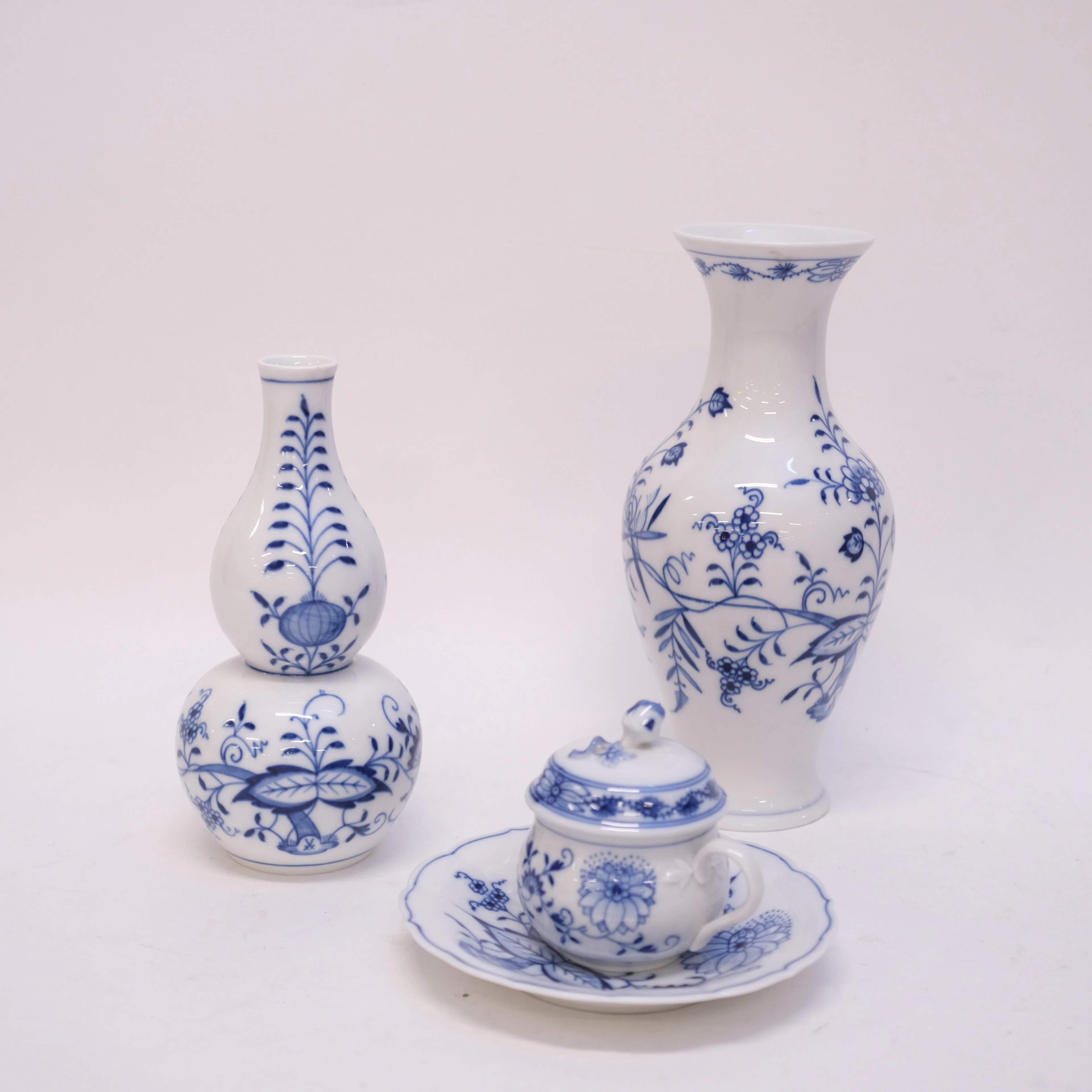 MEISSEN, TRE DELAR "LÖKMÖNSTRET".