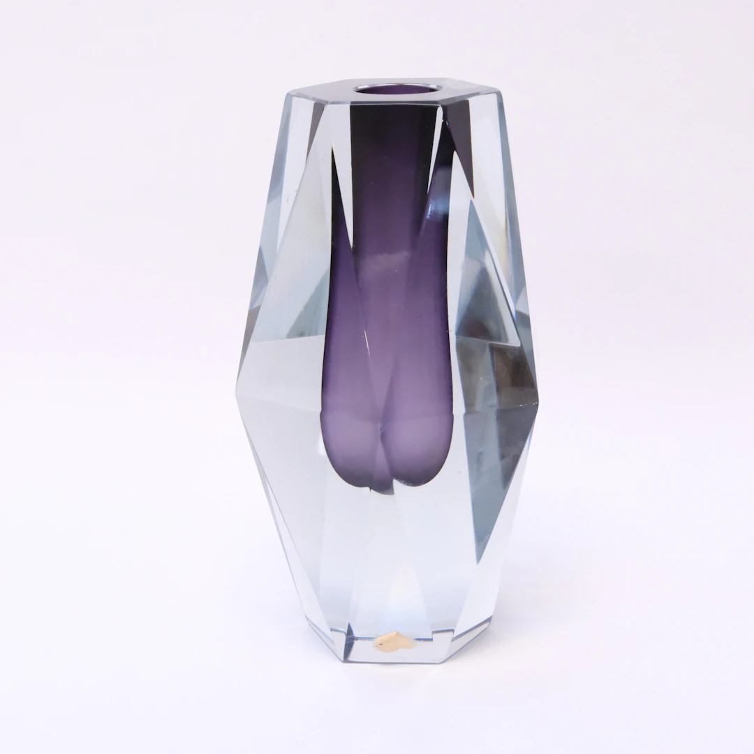 GERDA STRÖMBERG. GLASVAS, "DIAMANT". STRÖMBERGSHYTTAN.