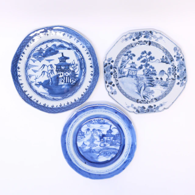TALLRIKAR, TRE STYCKEN, PORSLIN, KINA, 1800/1900-TAL.