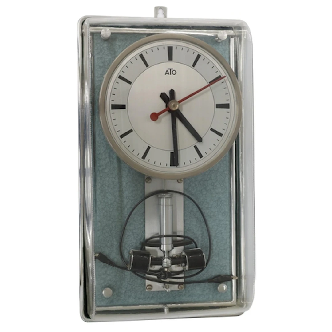 Léon Hatot ATO electric wall clock, circa 1950s, 8" silver d...